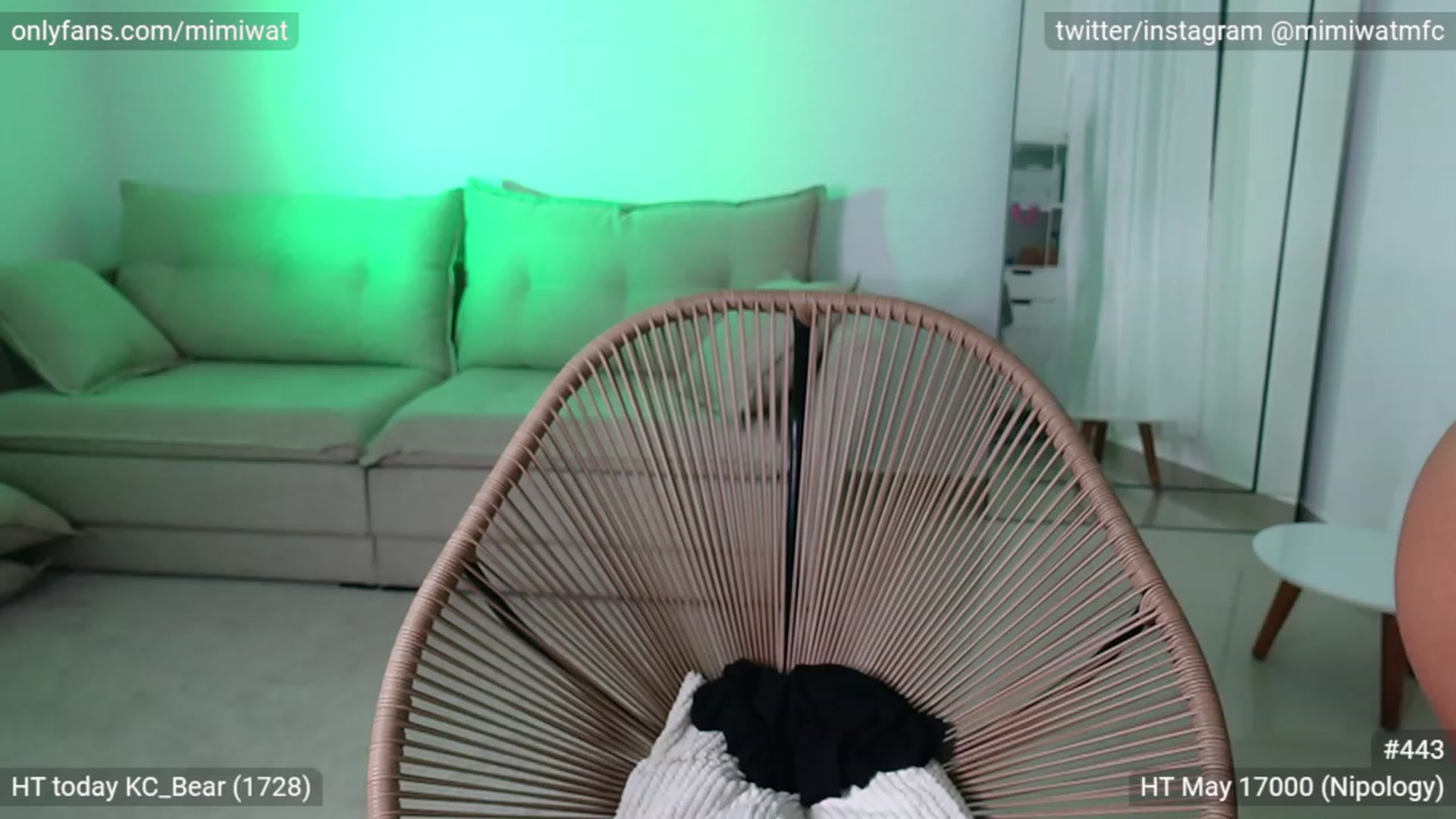 Gallery image thumbnail from Mimiwat's myfreecams stream on, 05/25/2023, 03:32 image 14 of 20