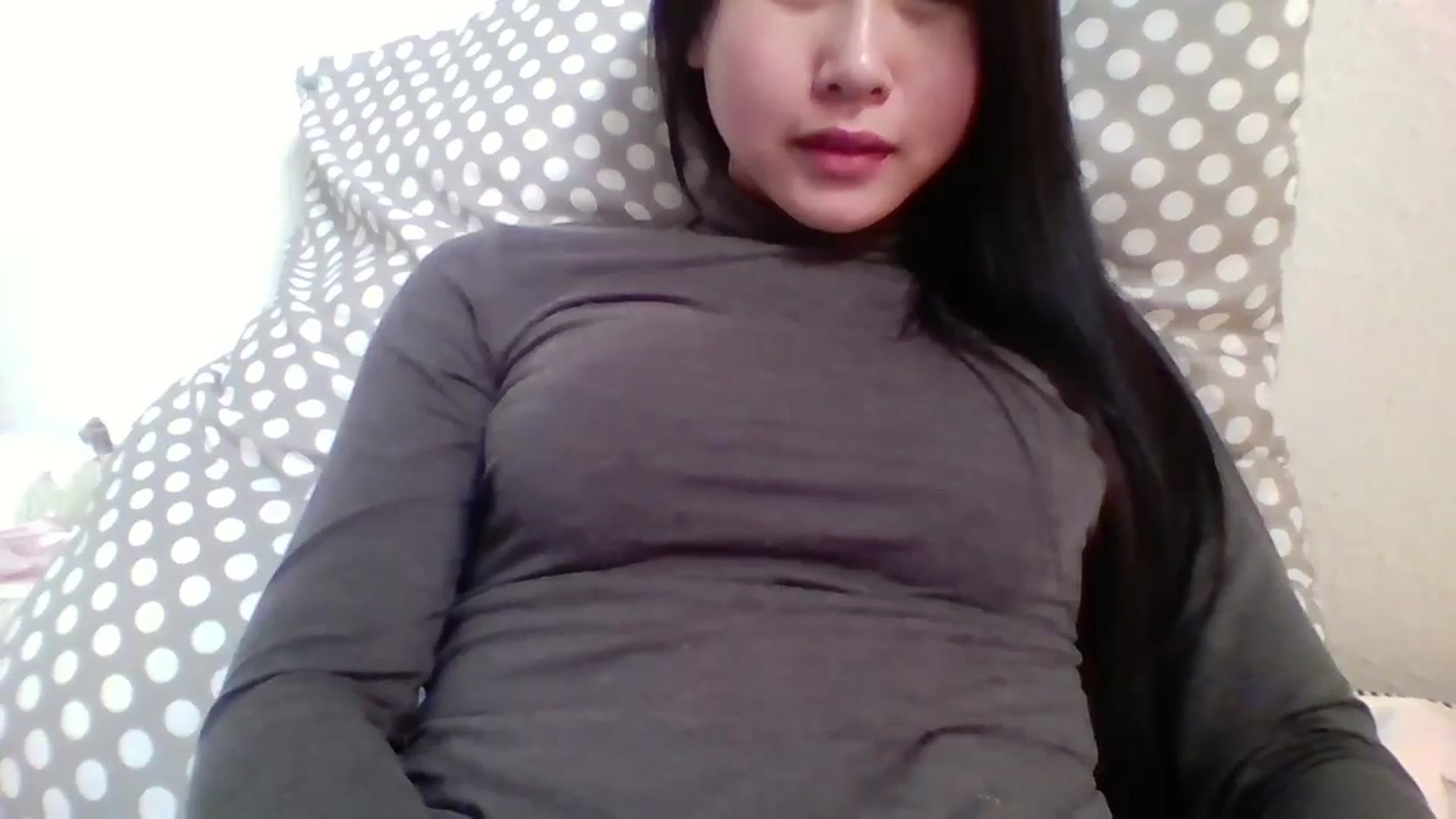 Gallery image thumbnail from Mimowet's myfreecams stream on, 01/11/2024, 13:31 image 9 of 20