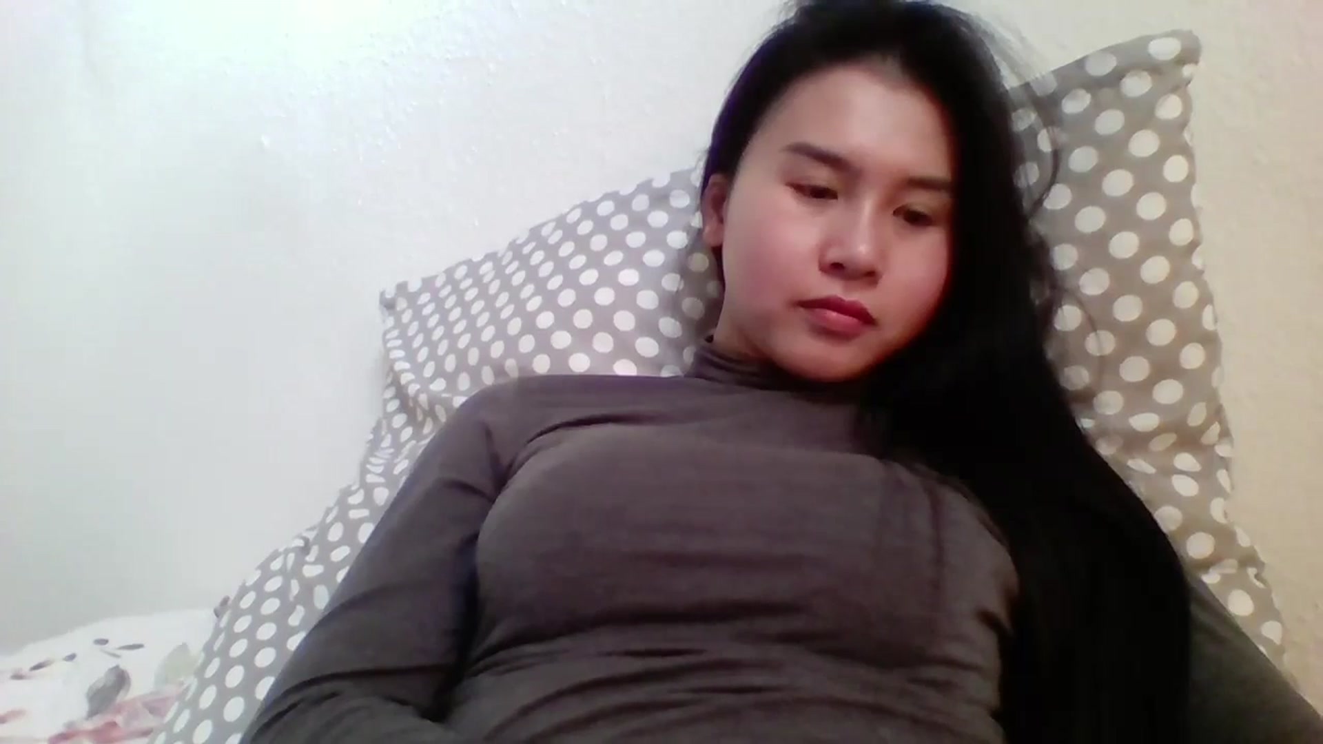 Gallery image thumbnail from Mimowet's myfreecams stream on, 01/11/2024, 13:31 image 6 of 20