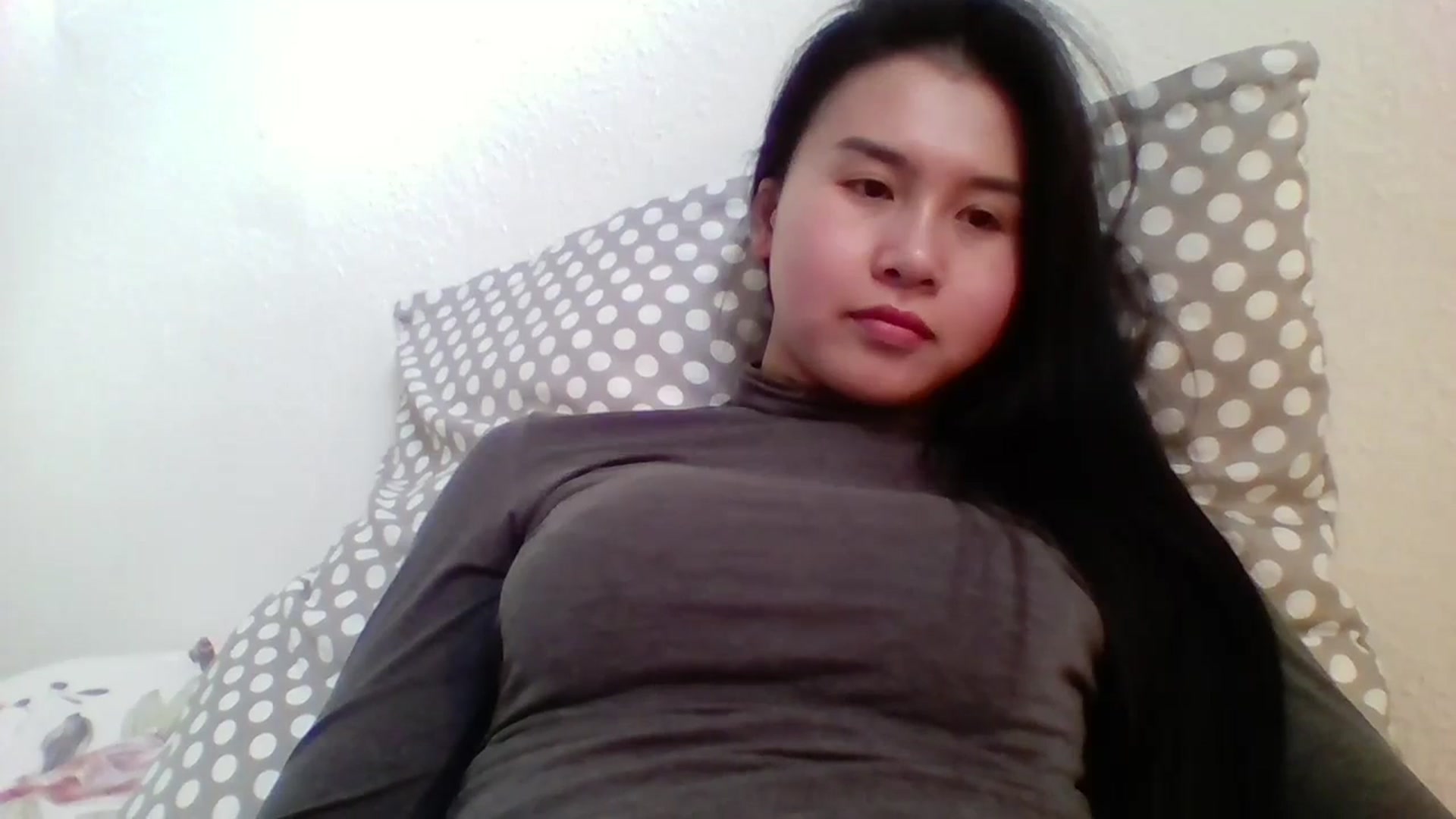 Gallery image thumbnail from Mimowet's myfreecams stream on, 01/11/2024, 13:31 image 5 of 20
