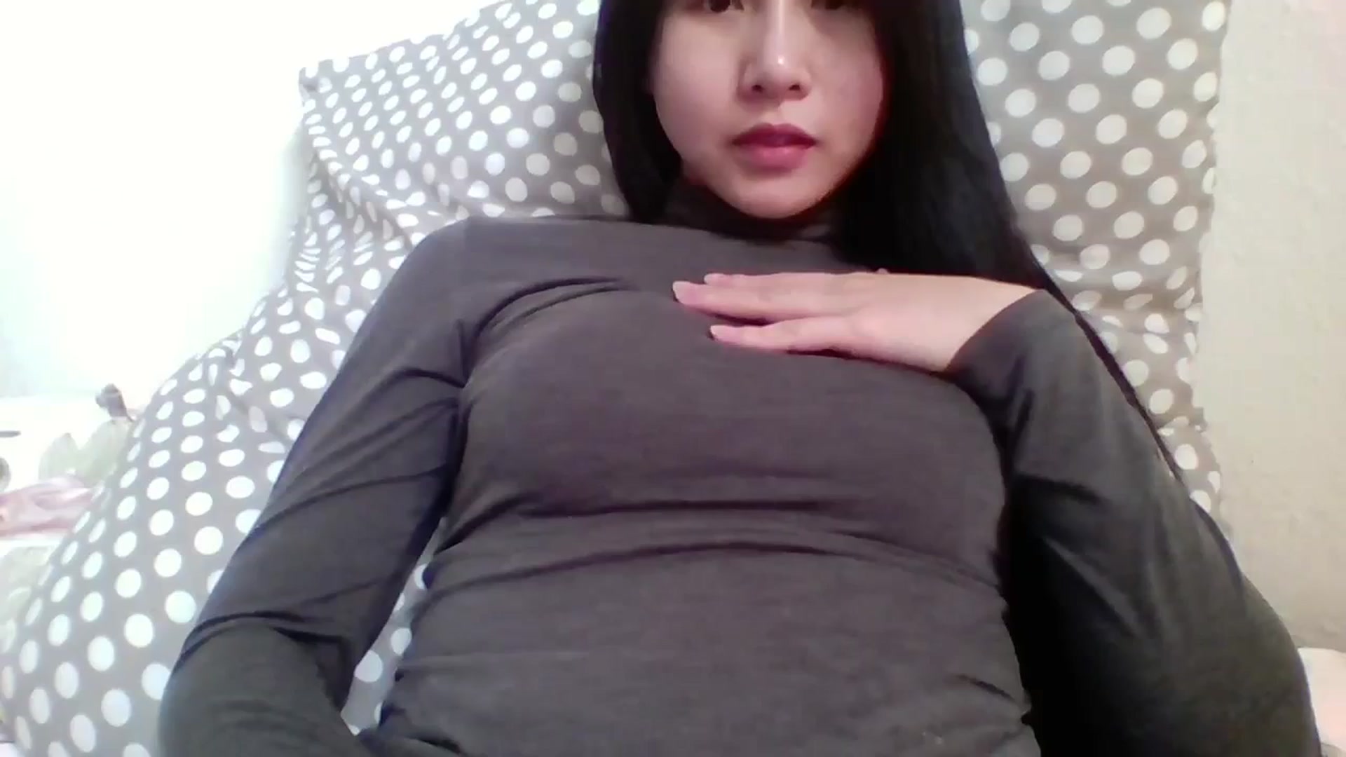 Gallery image thumbnail from Mimowet's myfreecams stream on, 01/11/2024, 13:31 image 11 of 20