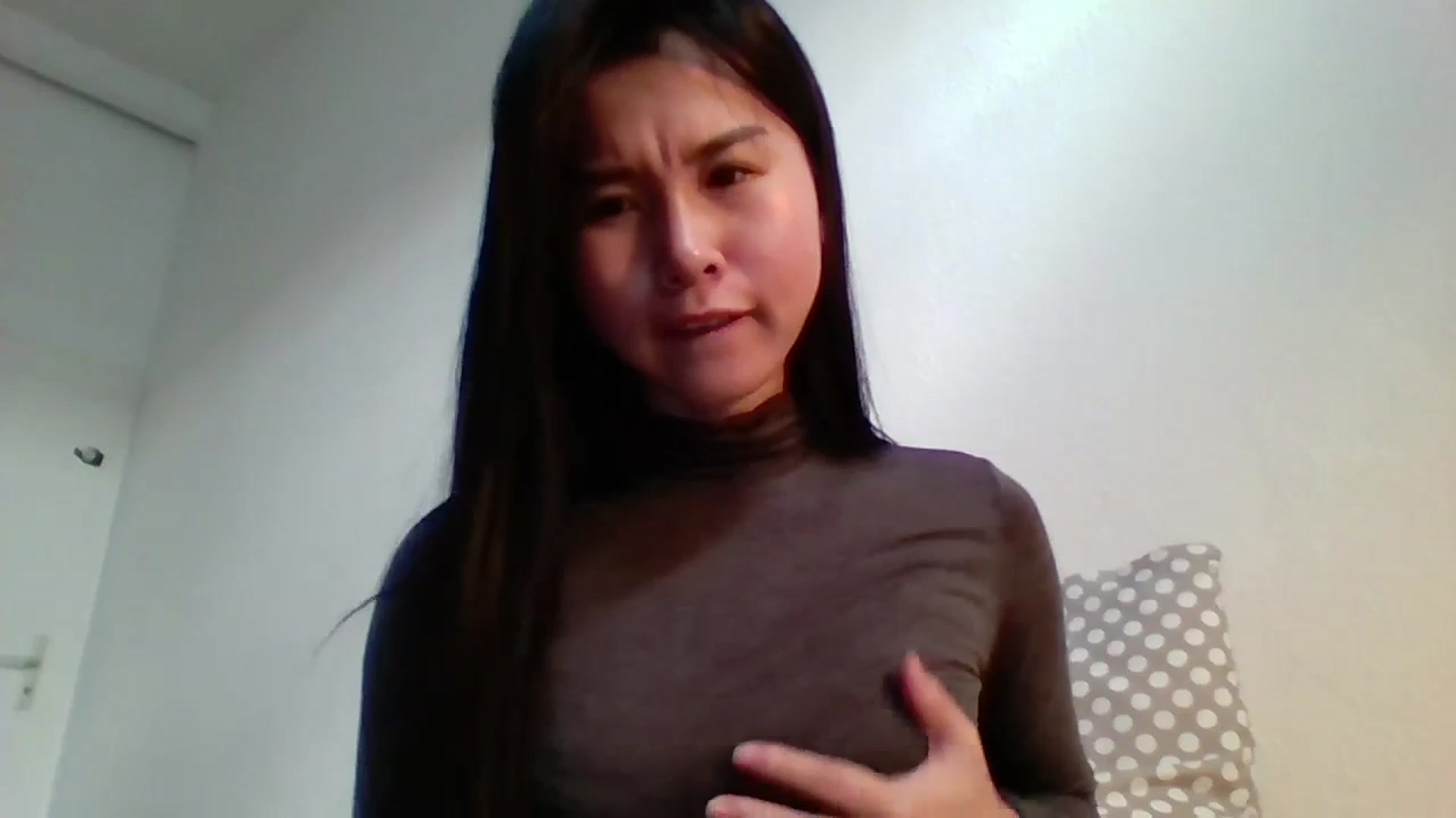 Gallery image thumbnail from Mimowet's myfreecams stream on, 01/11/2024, 14:12 image 5 of 20