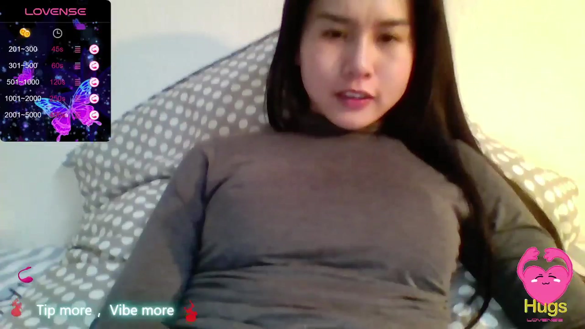 Gallery image thumbnail from Mimowet's myfreecams stream on, 01/15/2024, 14:39 image 5 of 20