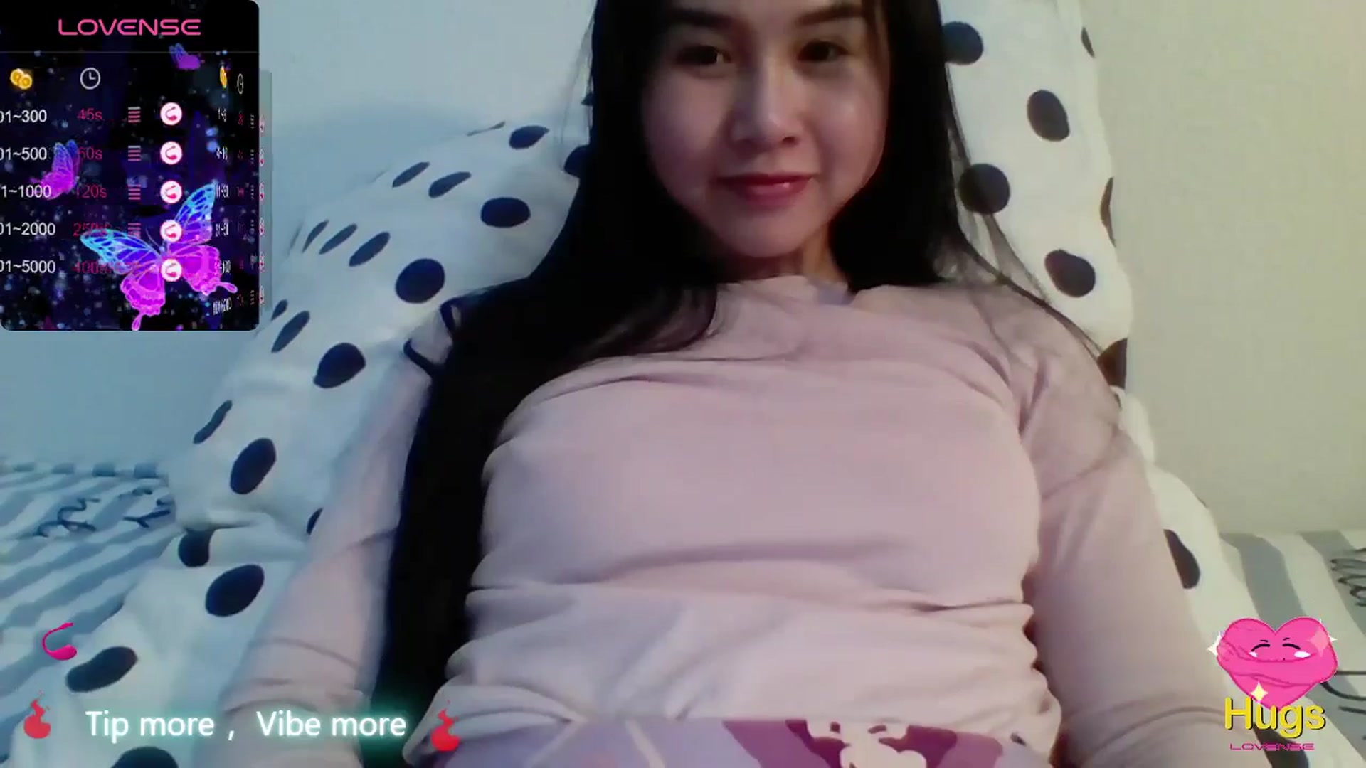 Gallery image thumbnail from Mimowet's myfreecams stream on, 01/20/2024, 15:11 image 13 of 20