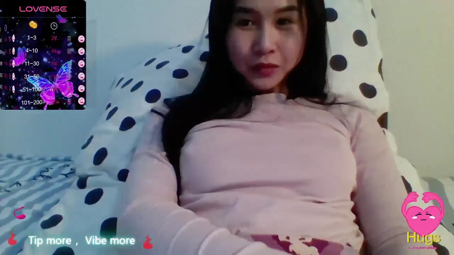 Gallery image thumbnail from Mimowet's myfreecams stream on, 01/20/2024, 15:11 image 14 of 20