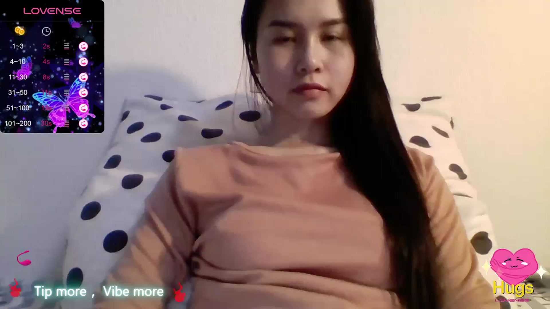 Gallery image thumbnail from Mimowet's myfreecams stream on, 01/23/2024, 16:24 image 7 of 20