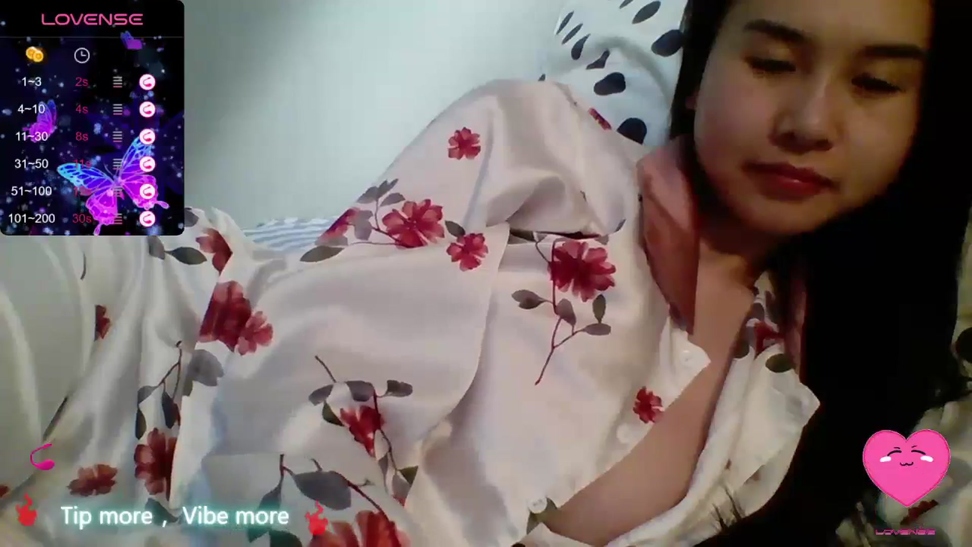 Gallery image thumbnail from Mimowet's myfreecams stream on, 01/25/2024, 11:14 image 11 of 20
