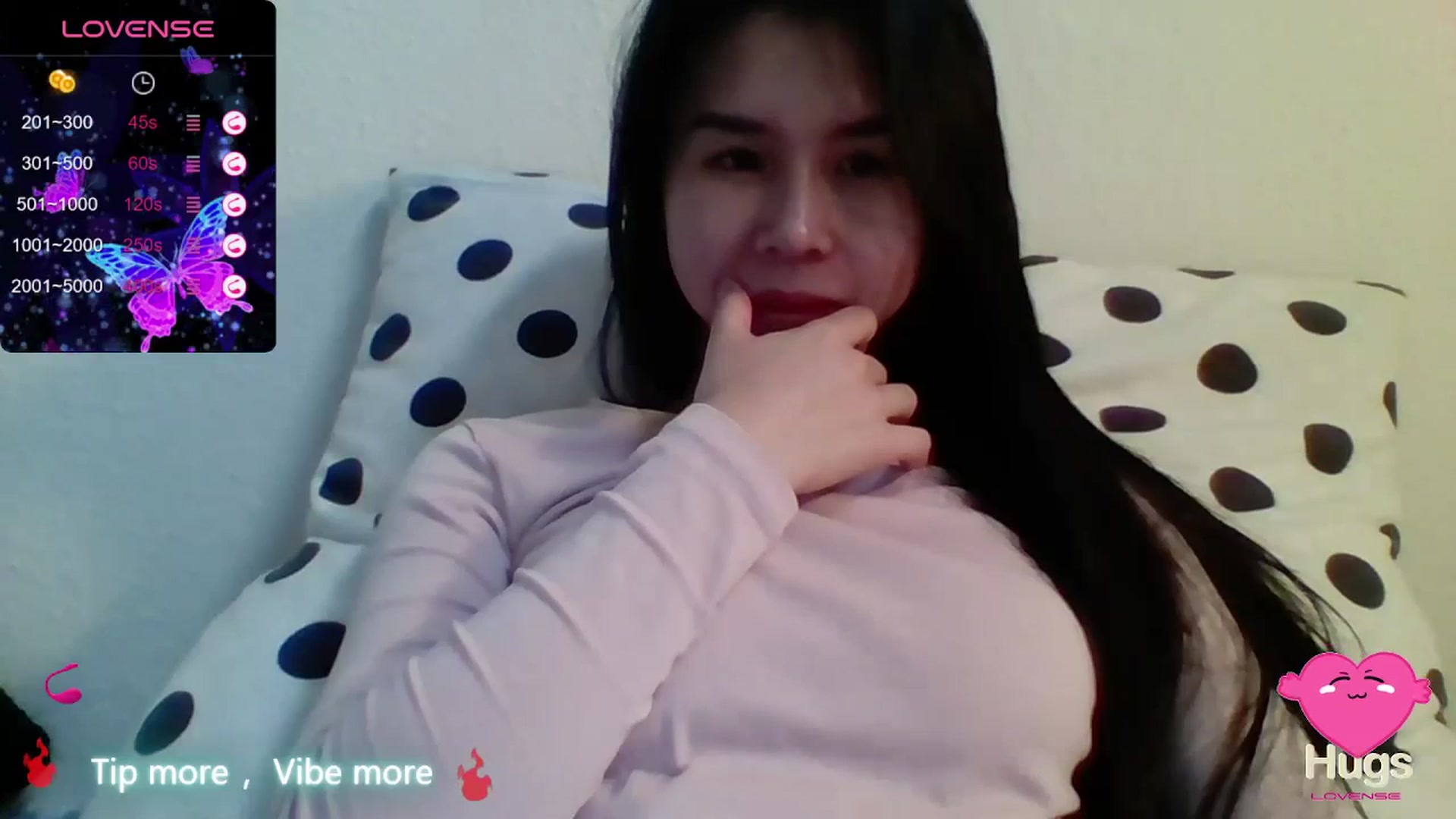 Gallery image thumbnail from Mimowet's myfreecams stream on, 01/31/2024, 11:13 image 11 of 20