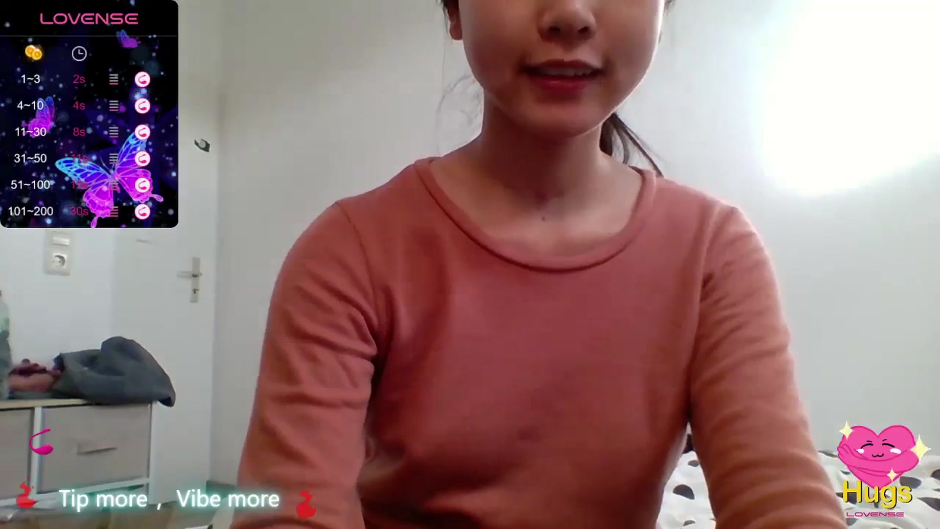 Gallery image thumbnail from Mimowet's myfreecams stream on, 02/13/2024, 14:32 image 4 of 20