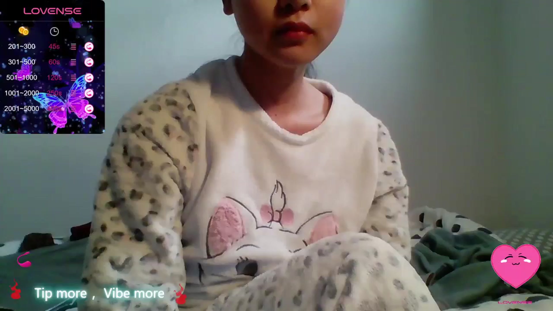 Gallery image thumbnail from Mimowet's myfreecams stream on, 02/20/2024, 12:55 image 1 of 20