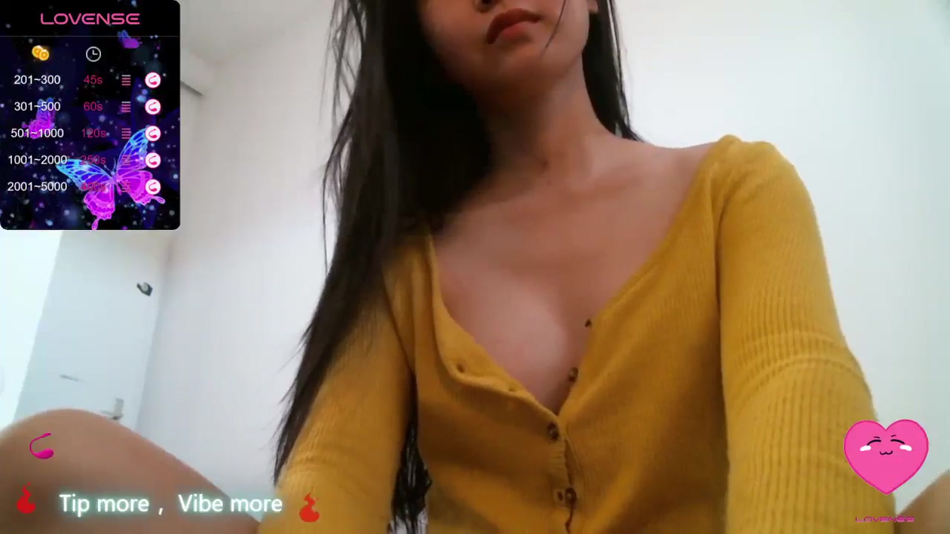 Gallery image thumbnail from Mimowet's myfreecams stream on, 02/25/2024, 08:59 image 7 of 20
