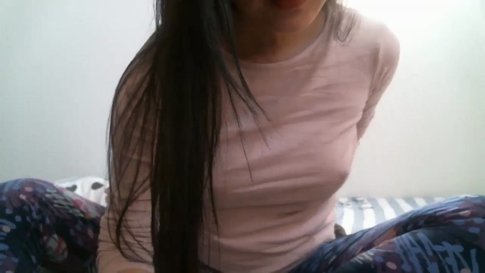 Gallery image thumbnail from Mimowet's myfreecams stream on, 03/06/2024, 13:31 image 11 of 20