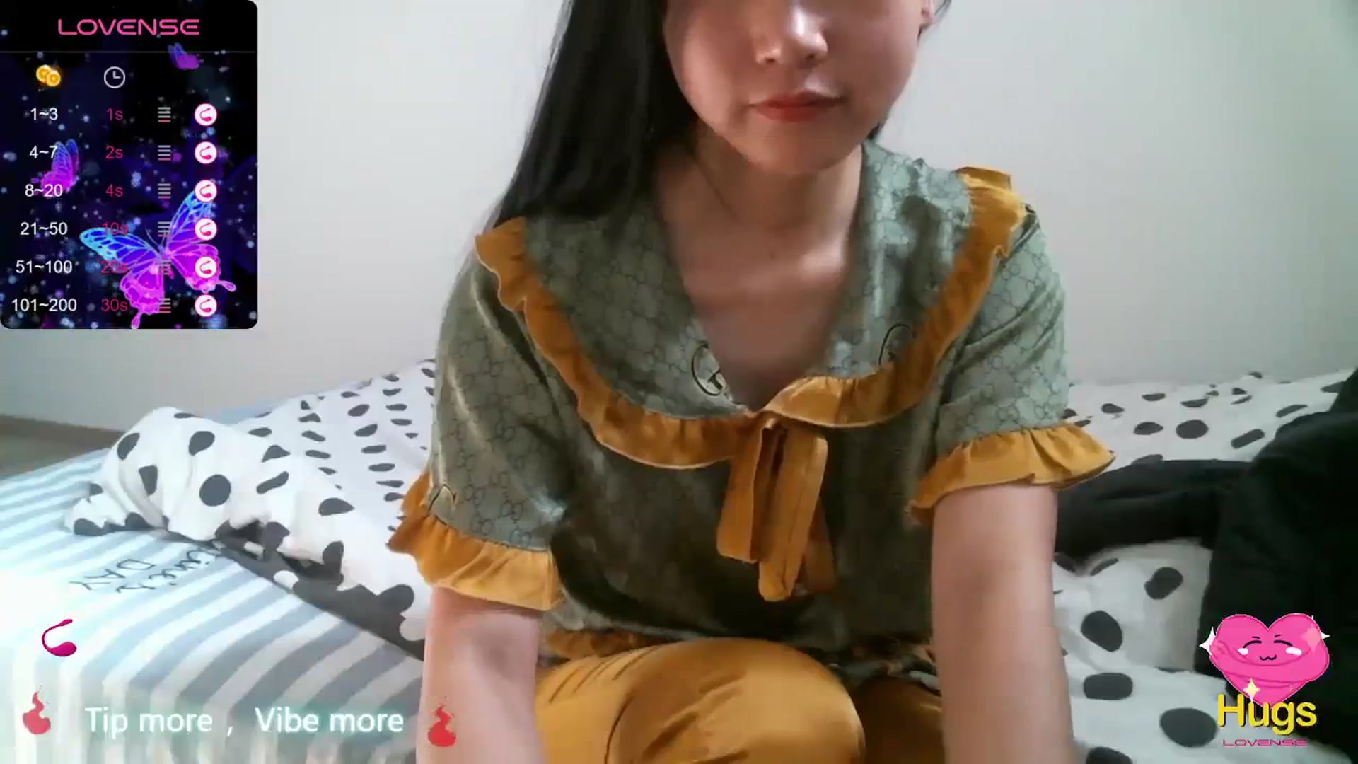 Gallery image thumbnail from Mimowet's myfreecams stream on, 04/11/2024, 09:19 image 16 of 20