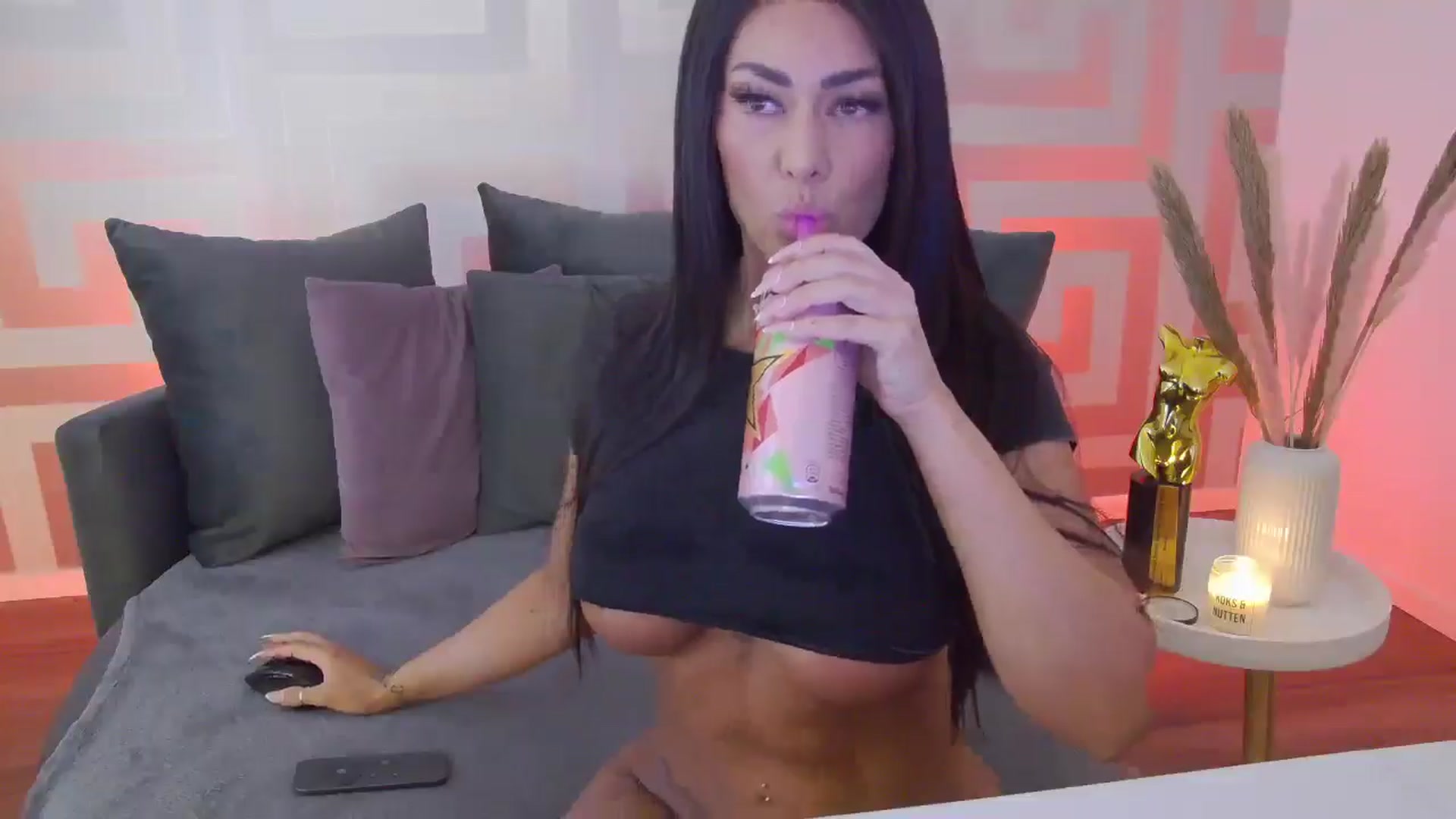 Gallery image thumbnail from MinaBabe's myfreecams stream on, 03/20/2025, 10:25 image 6 of 20