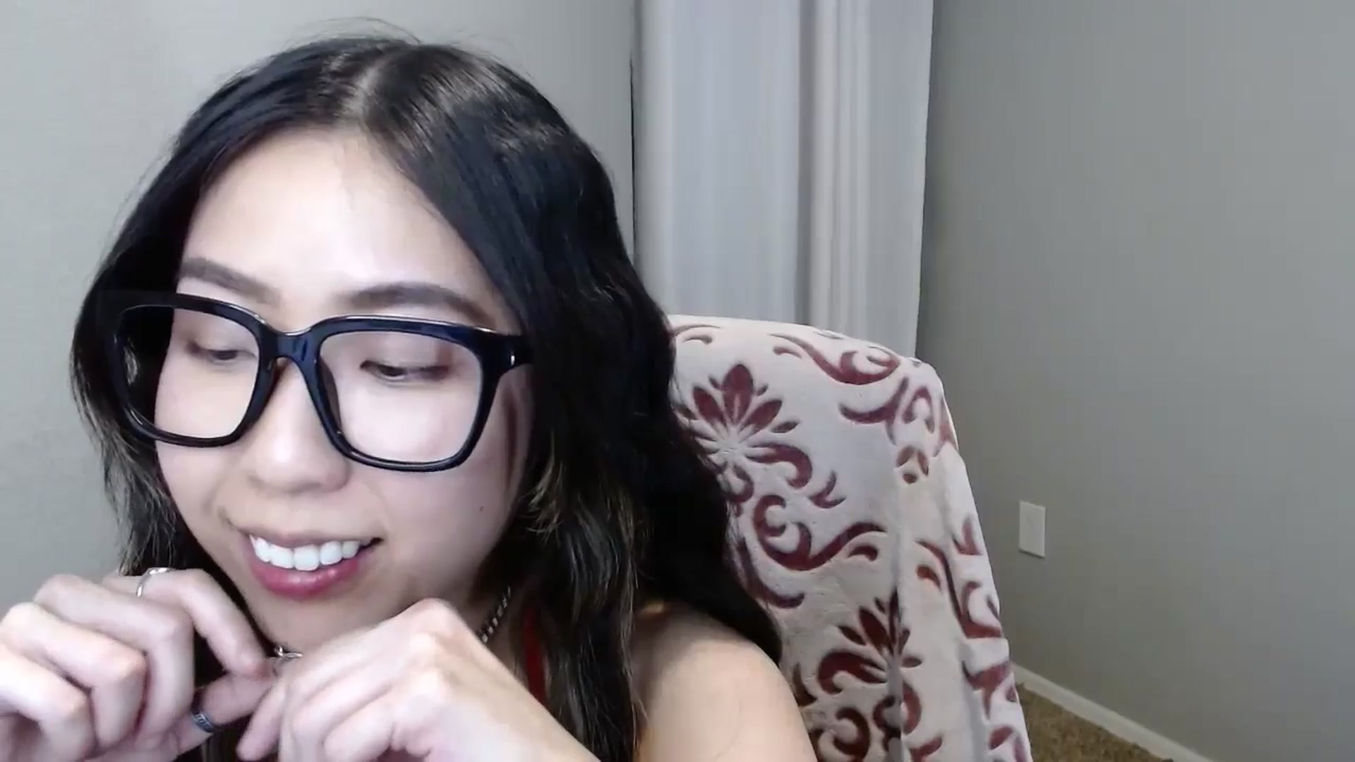 Gallery image thumbnail from MinaBae's myfreecams stream on, 10/16/2024, 07:20 image 19 of 20
