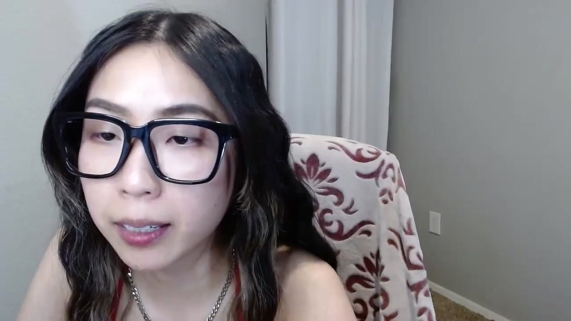 Gallery image thumbnail from MinaBae's myfreecams stream on, 10/16/2024, 07:20 image 14 of 20