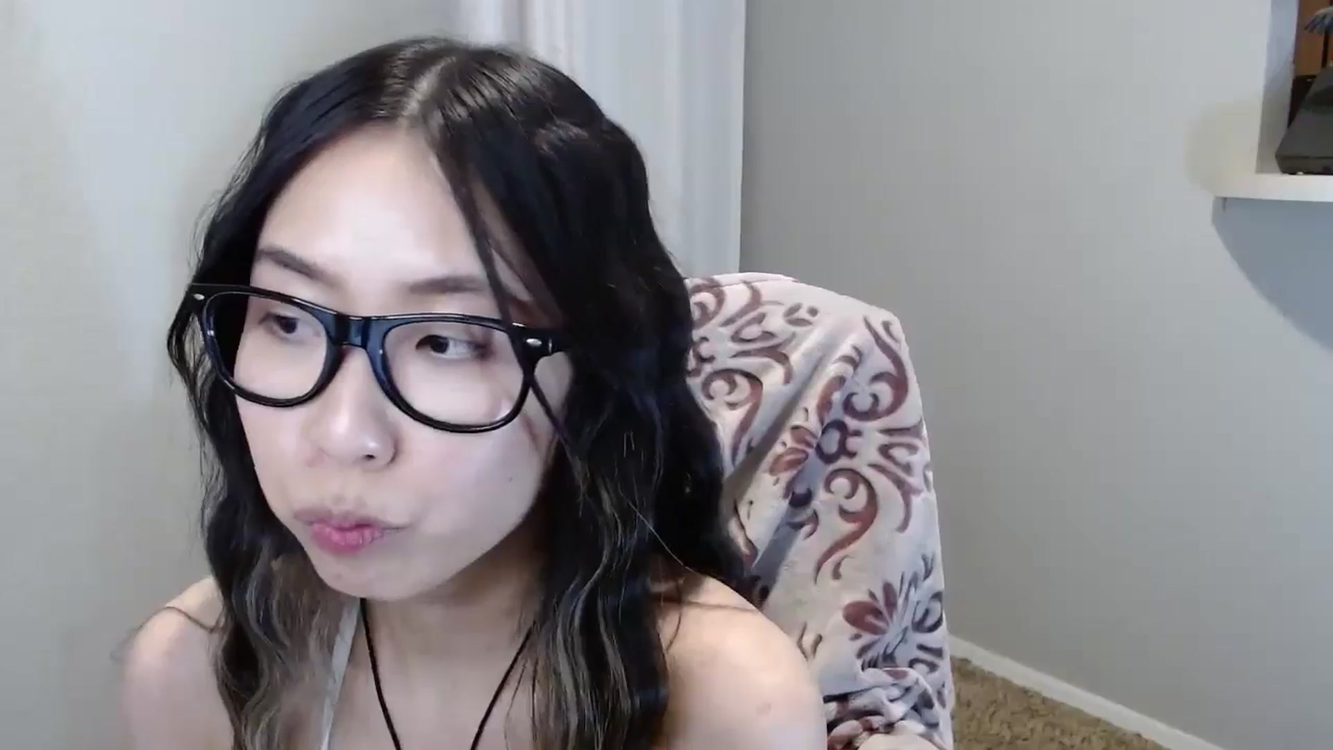Gallery image thumbnail from MinaBae's myfreecams stream on, 10/23/2024, 07:36 image 20 of 20