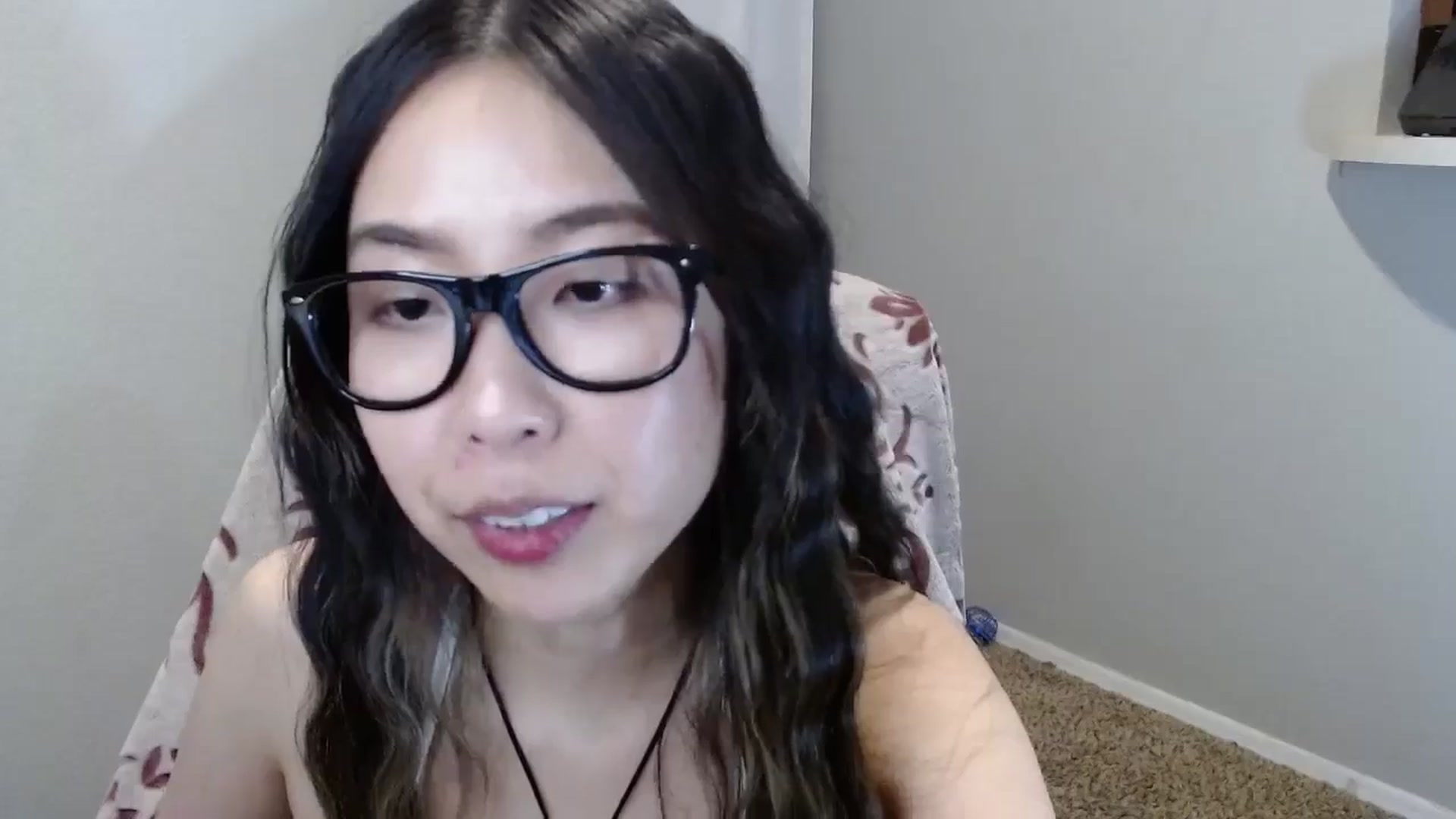 Gallery image thumbnail from MinaBae's myfreecams stream on, 10/23/2024, 07:58 image 4 of 20