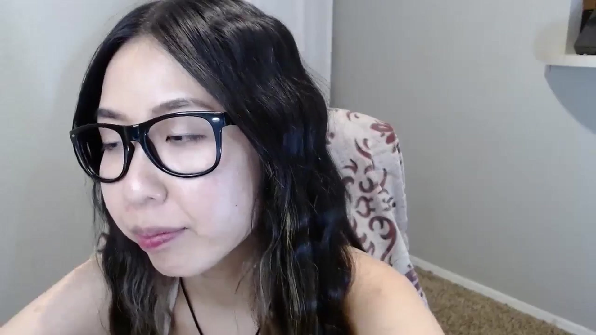Gallery image thumbnail from MinaBae's myfreecams stream on, 10/23/2024, 07:58 image 15 of 20