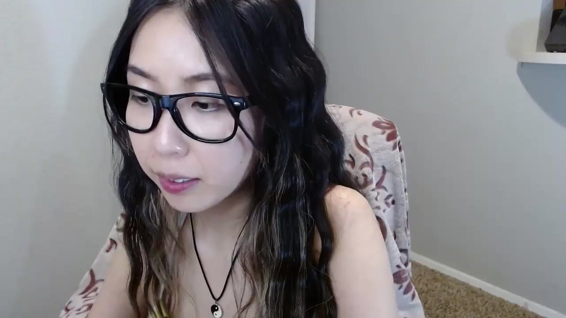 Gallery image thumbnail from MinaBae's myfreecams stream on, 10/23/2024, 07:58 image 8 of 20