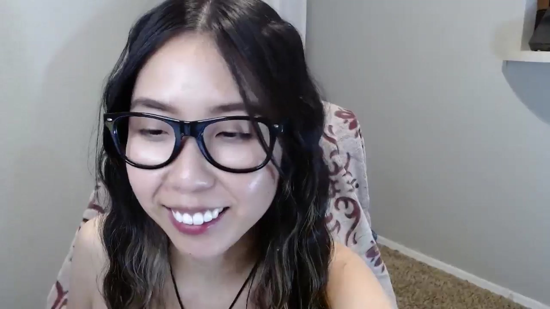 Gallery image thumbnail from MinaBae's myfreecams stream on, 10/23/2024, 07:58 image 19 of 20