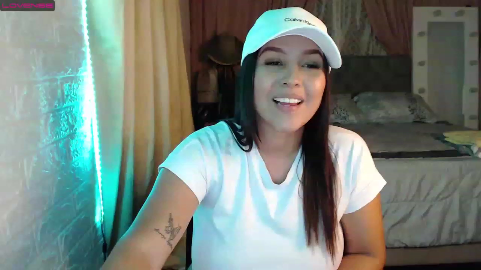 Gallery image thumbnail from Mina_rhoades's myfreecams stream on, 02/11/2023, 06:58 image 13 of 20