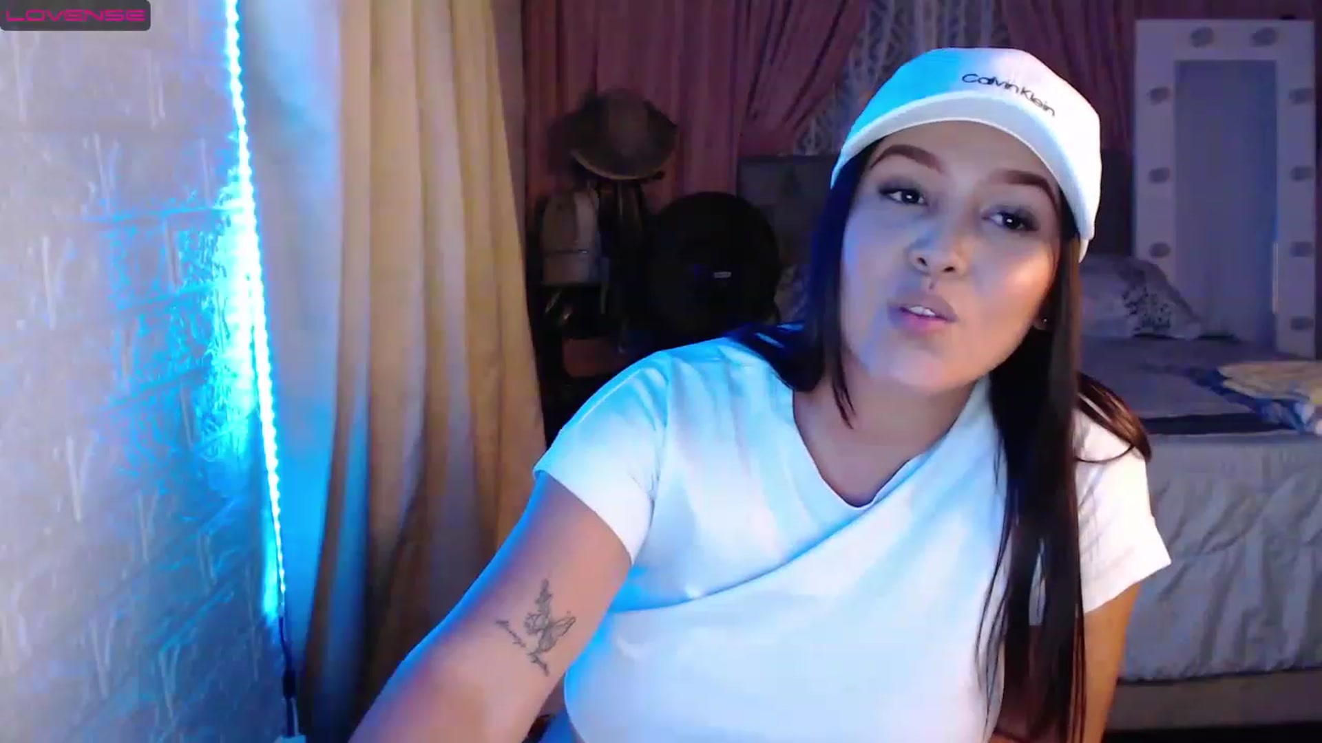 Gallery image thumbnail from Mina_rhoades's myfreecams stream on, 02/11/2023, 06:58 image 20 of 20