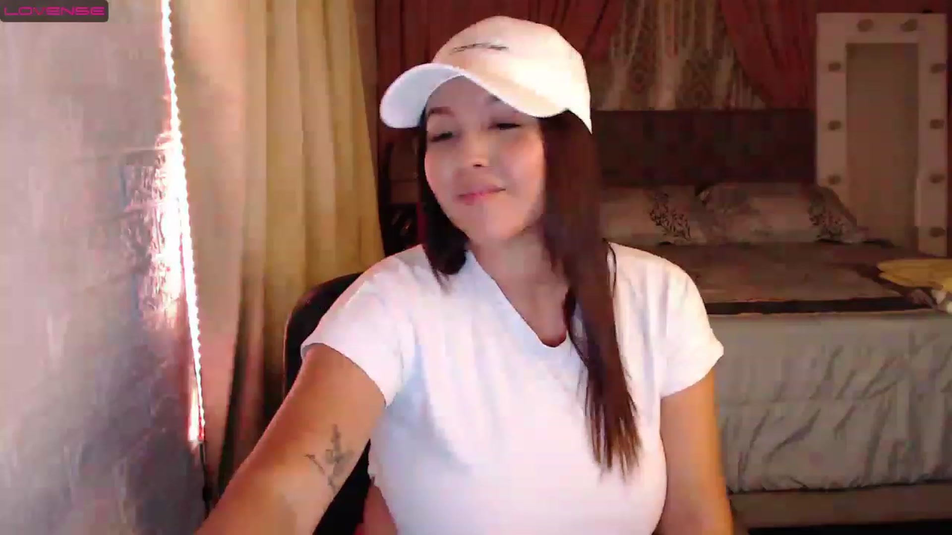 Gallery image thumbnail from Mina_rhoades's myfreecams stream on, 02/11/2023, 06:58 image 8 of 20