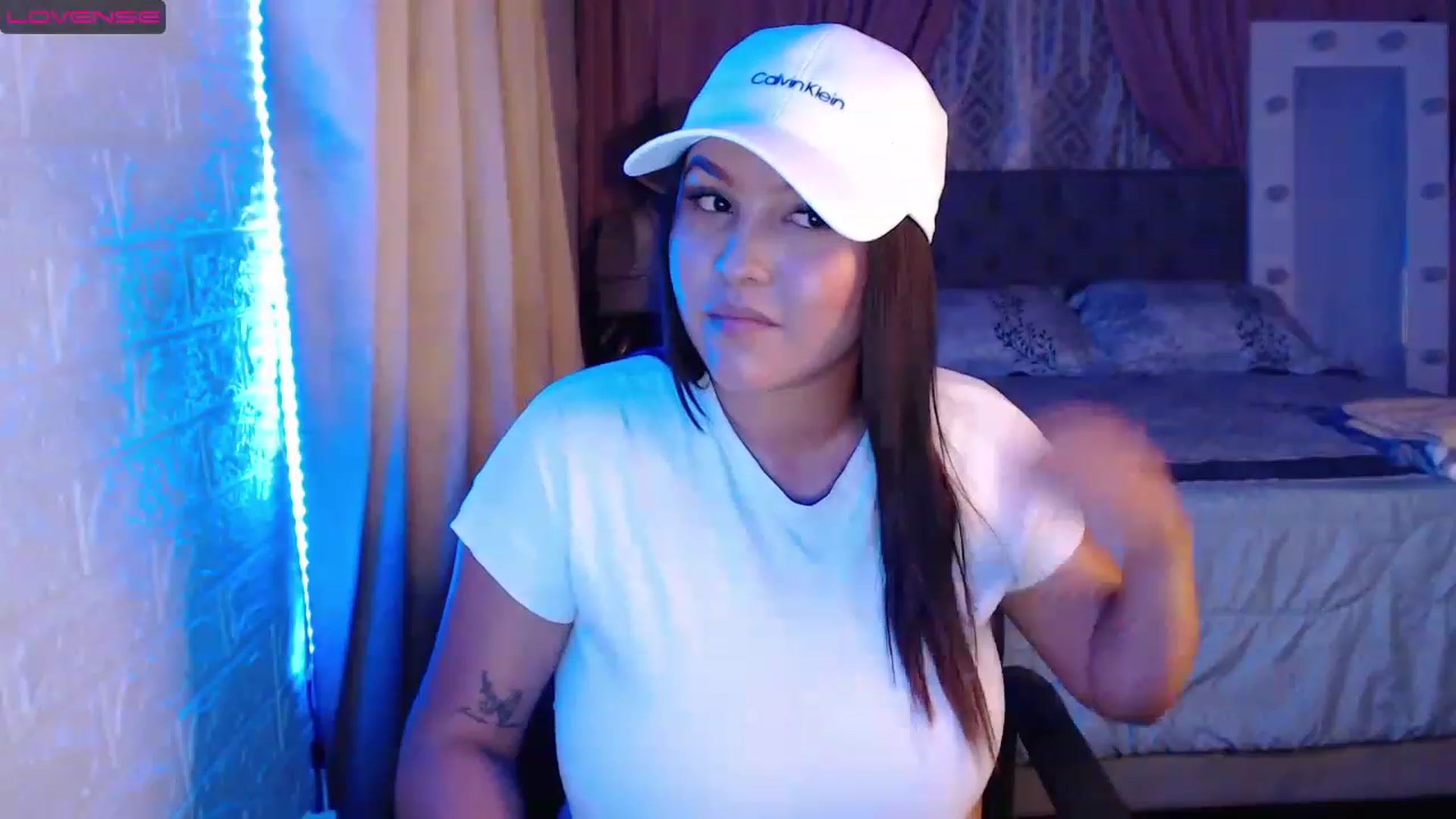 Gallery image thumbnail from Mina_rhoades's myfreecams stream on, 02/11/2023, 06:58 image 18 of 20