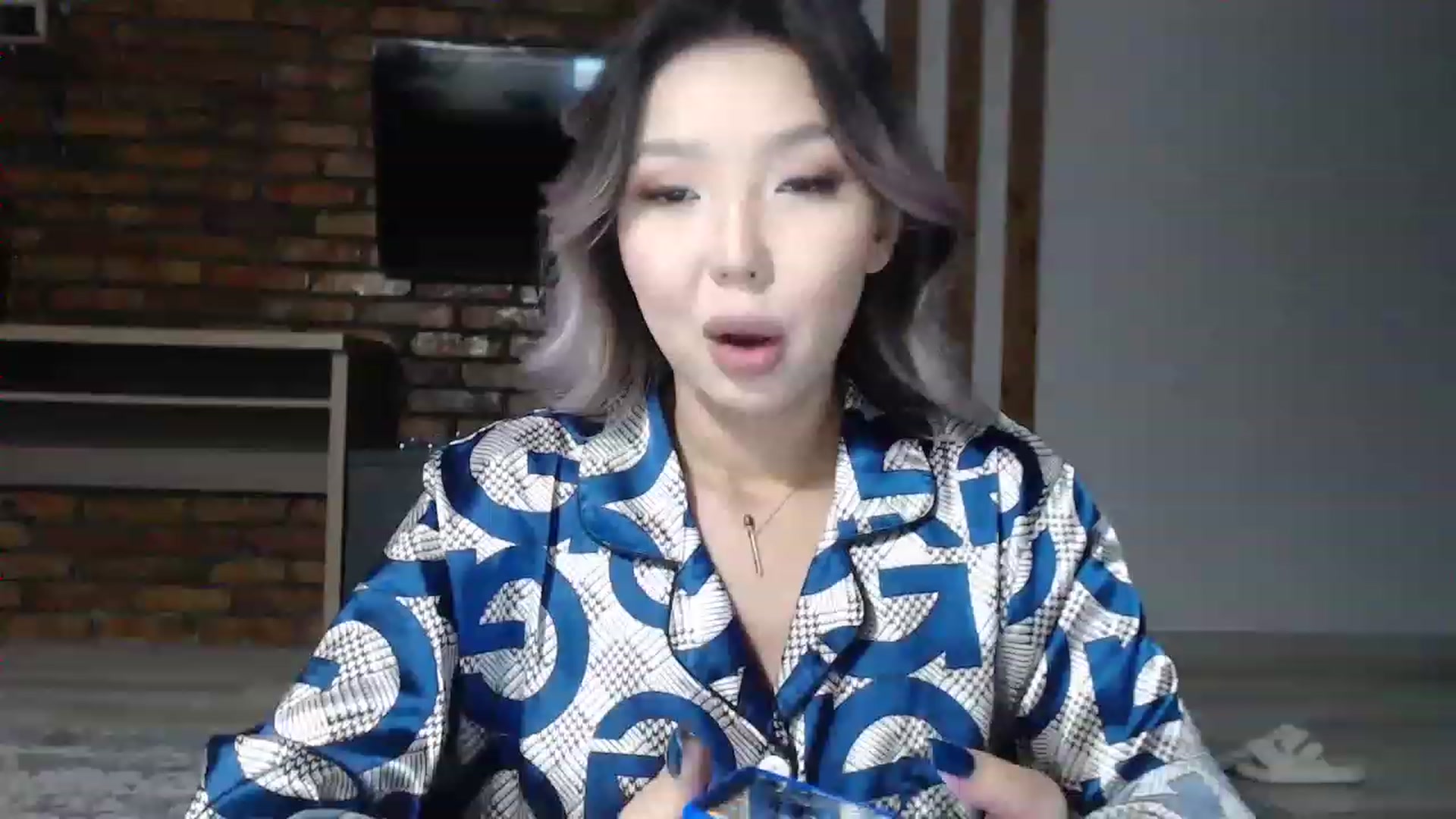 Gallery image thumbnail from MinggLee_'s myfreecams stream on, 11/23/2022, 22:51 image 3 of 20