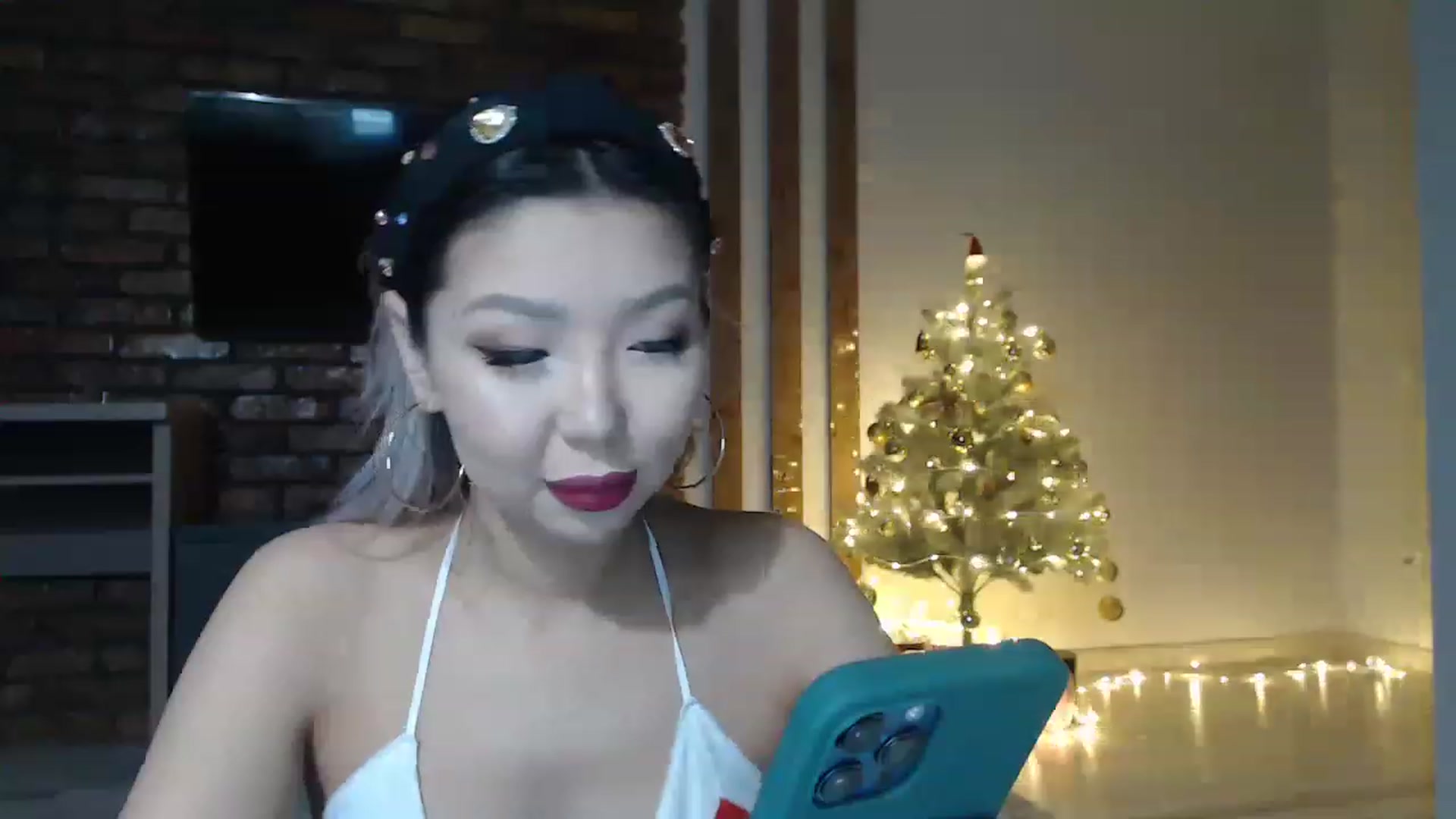 Gallery image thumbnail from MinggLee_'s myfreecams stream on, 12/25/2022, 15:47 image 4 of 20