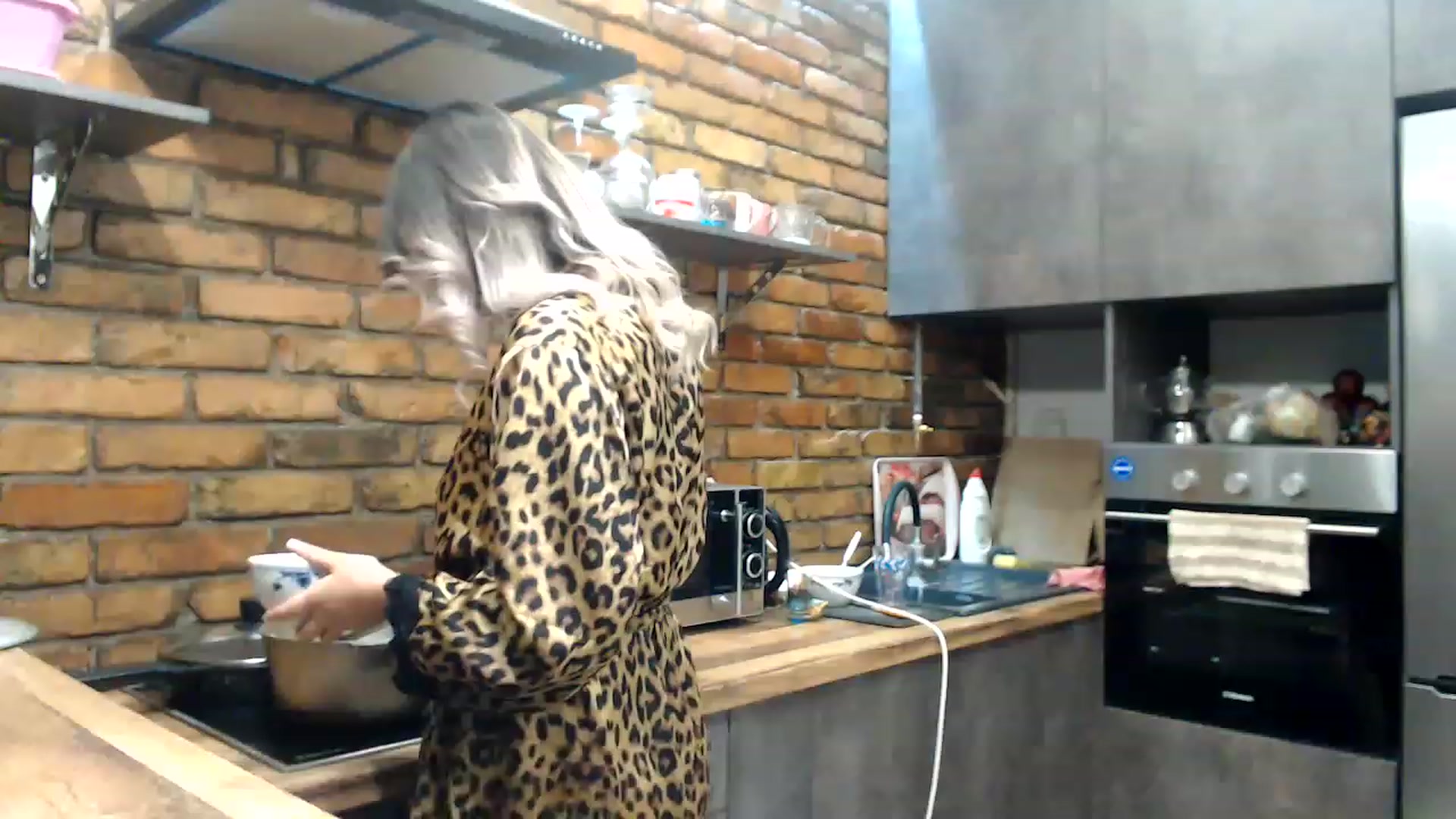 Gallery image thumbnail from MinggLee_'s myfreecams stream on, 01/31/2023, 20:31 image 14 of 20