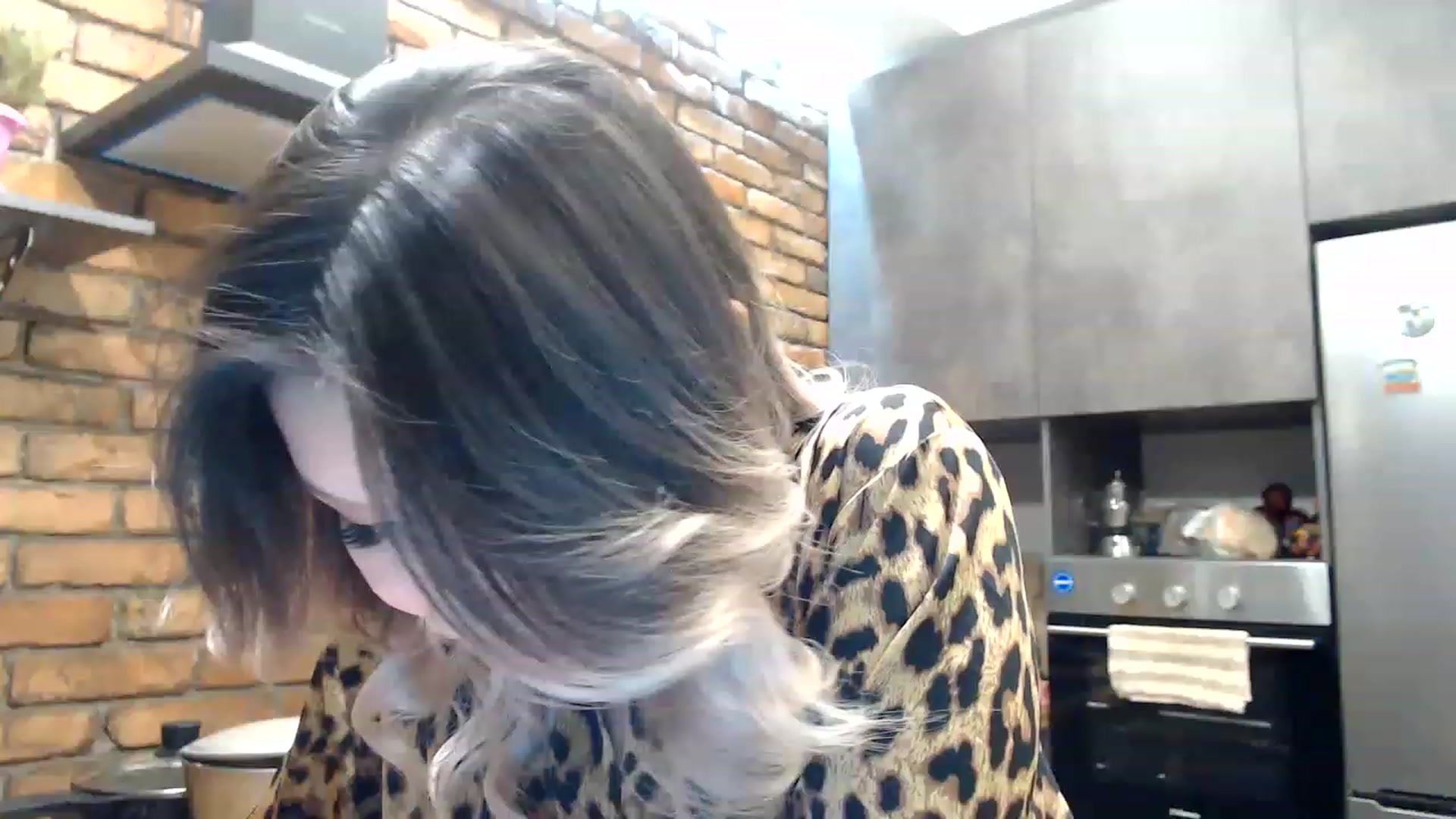 Gallery image thumbnail from MinggLee_'s myfreecams stream on, 01/31/2023, 20:31 image 20 of 20