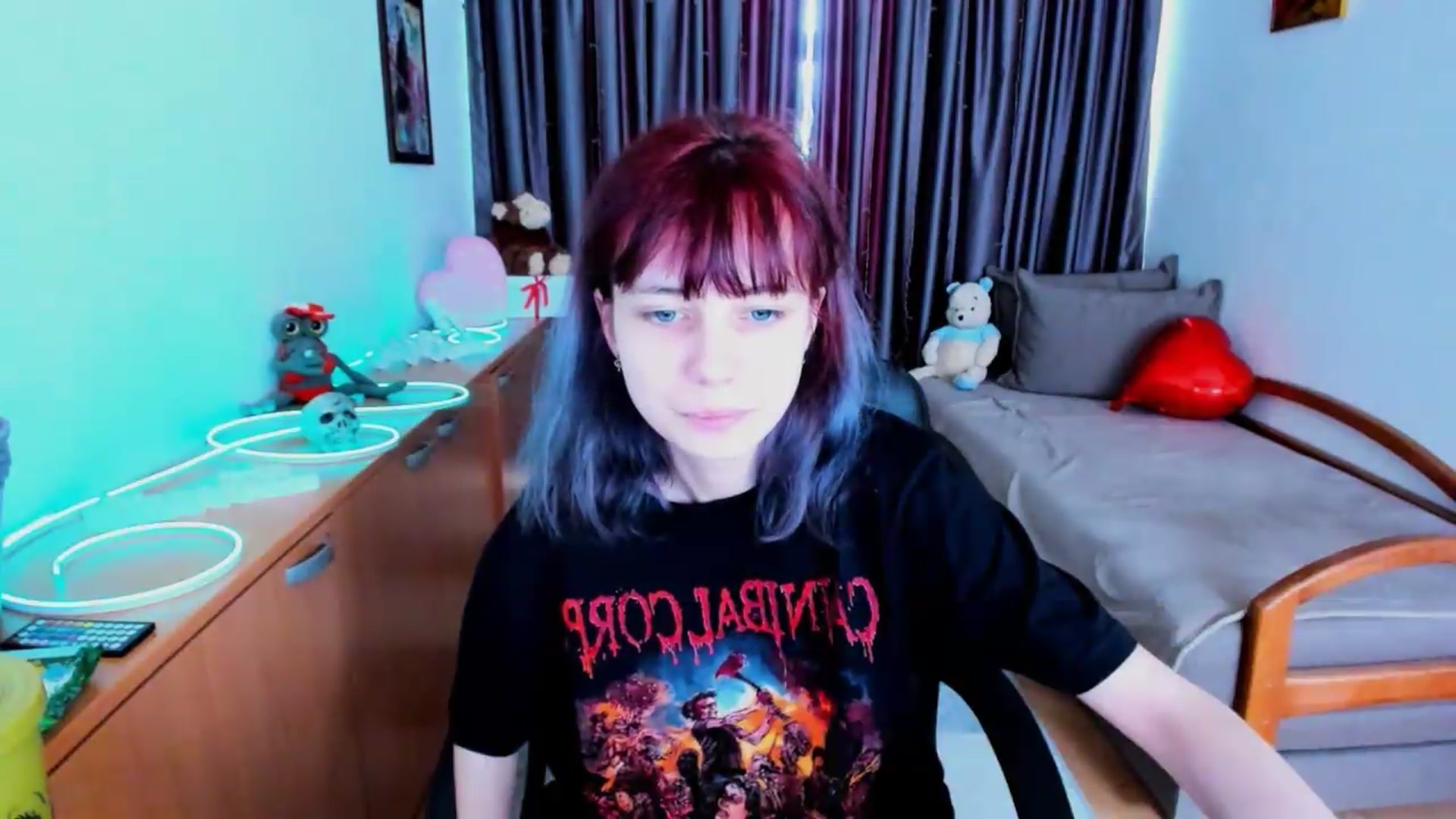 Gallery image thumbnail from MiniLysii's myfreecams stream on, 06/06/2026, 11:12 image 18 of 20