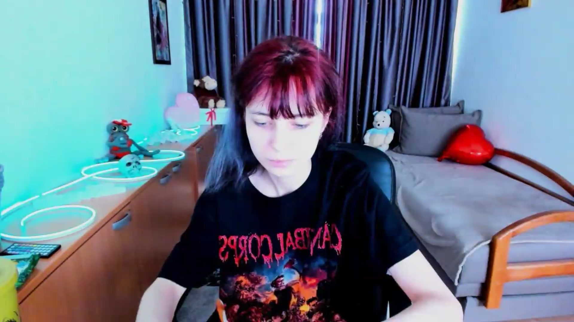 Gallery image thumbnail from MiniLysii's myfreecams stream on, 06/06/2026, 11:12 image 11 of 20