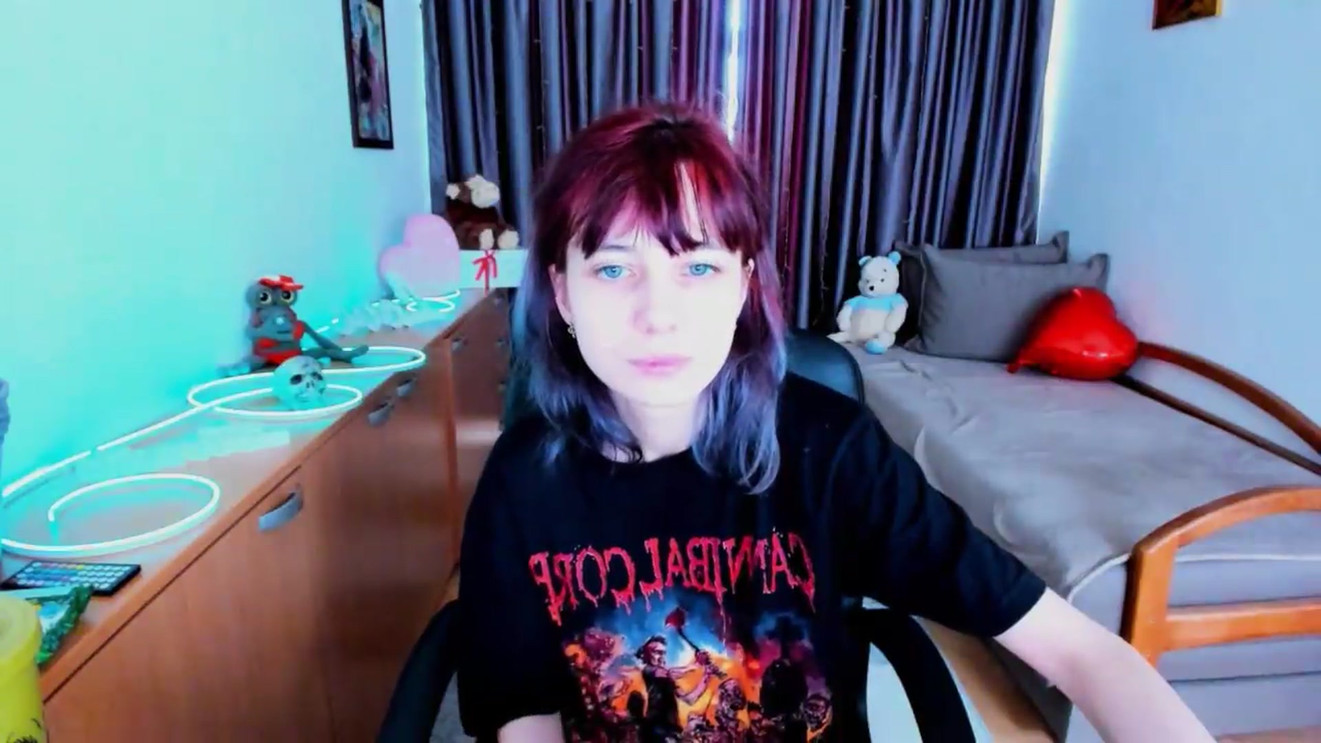 Gallery image thumbnail from MiniLysii's myfreecams stream on, 06/06/2026, 11:12 image 3 of 20