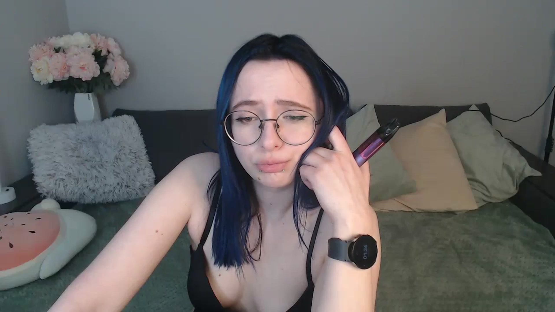 Gallery image thumbnail from Mini_Diva's myfreecams stream on, 04/20/2025, 10:46 image 19 of 20