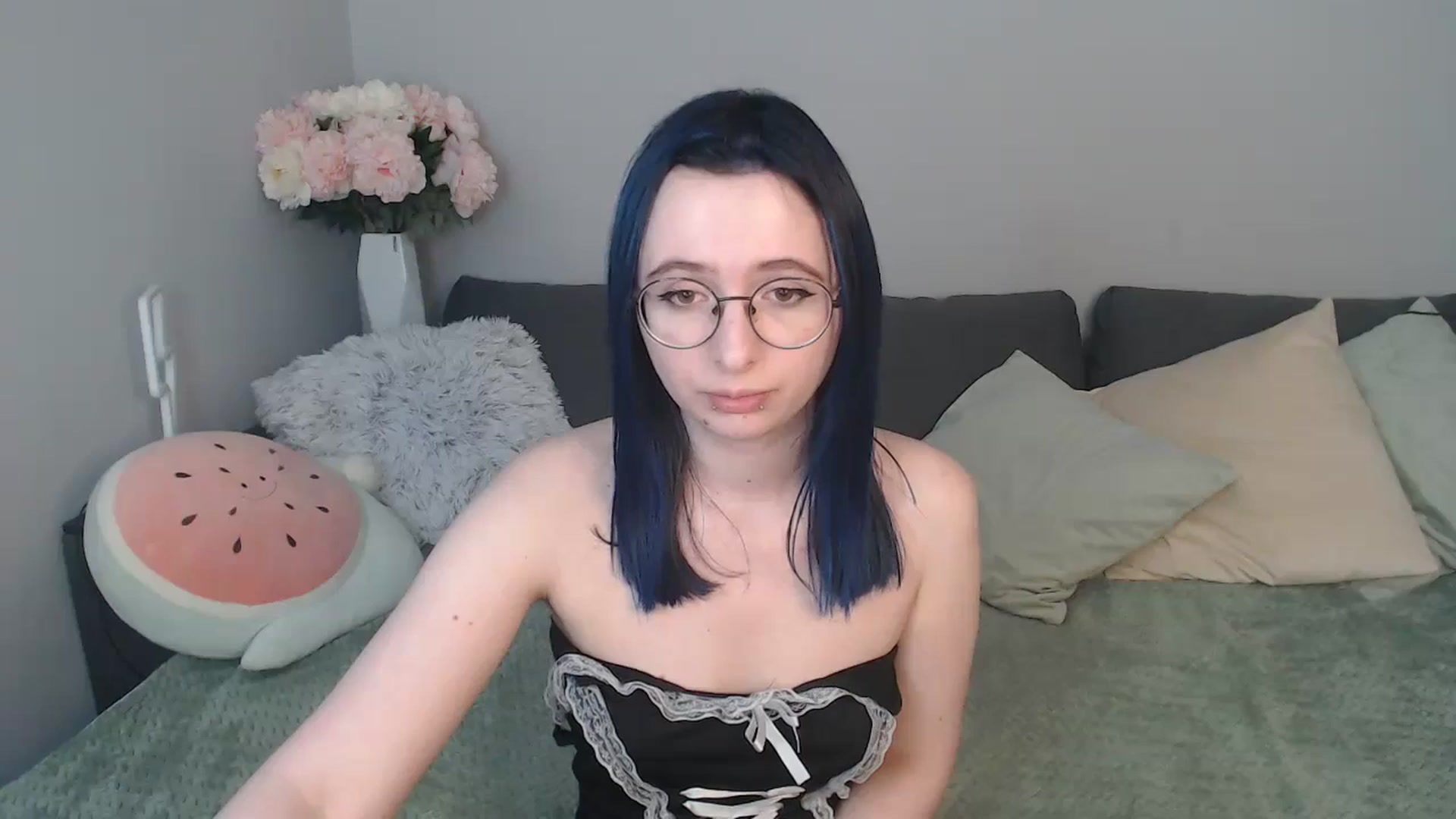 Gallery image thumbnail from Mini_Diva's myfreecams stream on, 04/21/2025, 12:17 image 13 of 20