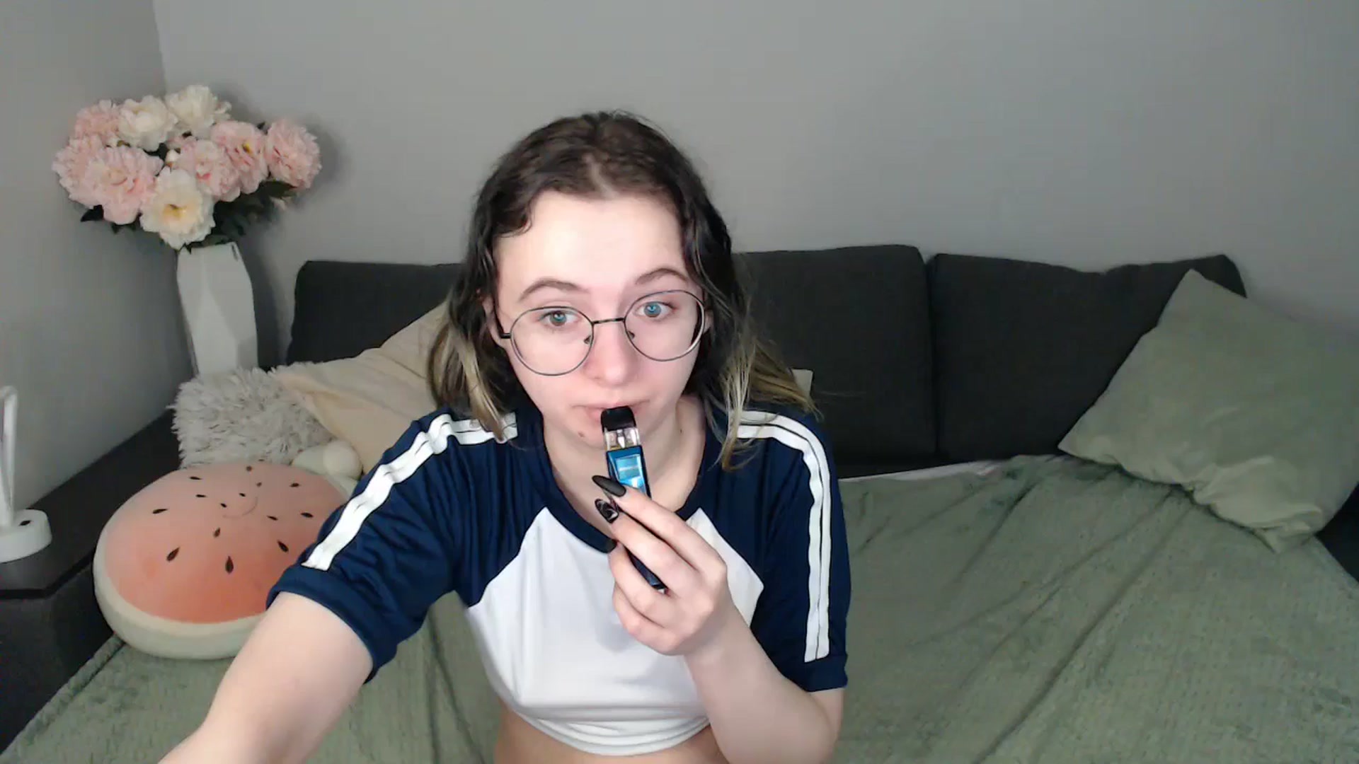 Gallery image thumbnail from Mini_Diva's myfreecams stream on, 10/26/2025, 09:58 image 4 of 20