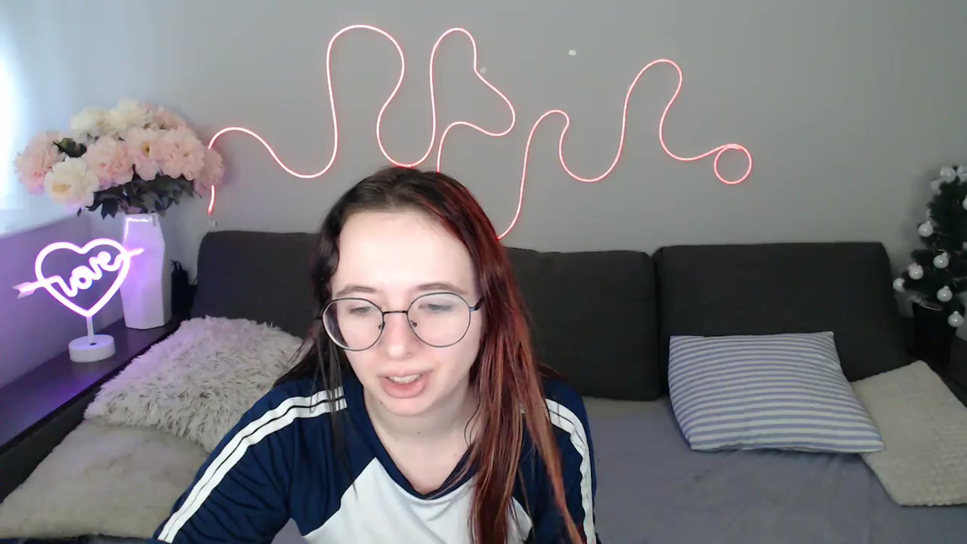 Gallery image thumbnail from Mini_Diva's myfreecams stream on, 01/20/2026, 10:07 image 4 of 20