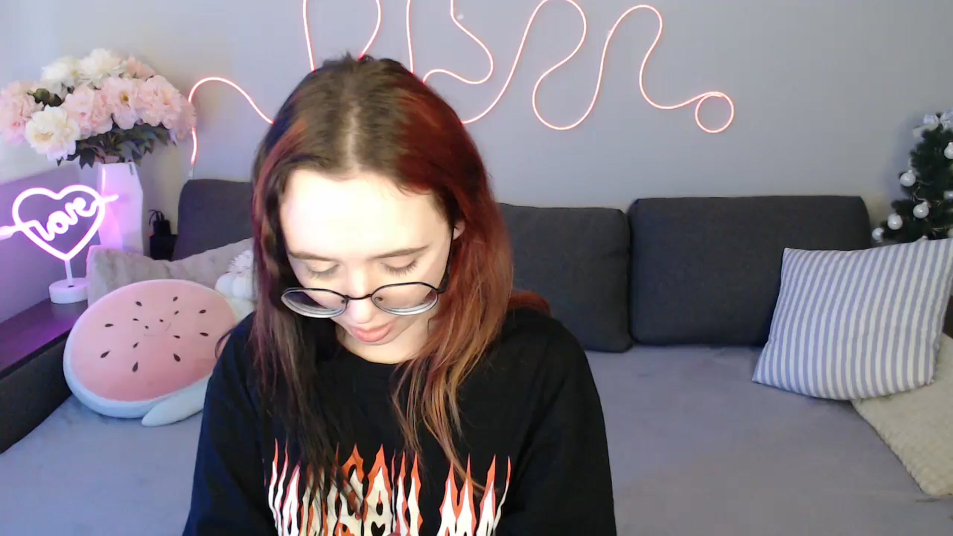 Gallery image thumbnail from Mini_Diva's myfreecams stream on, 02/01/2026, 15:03 image 10 of 20