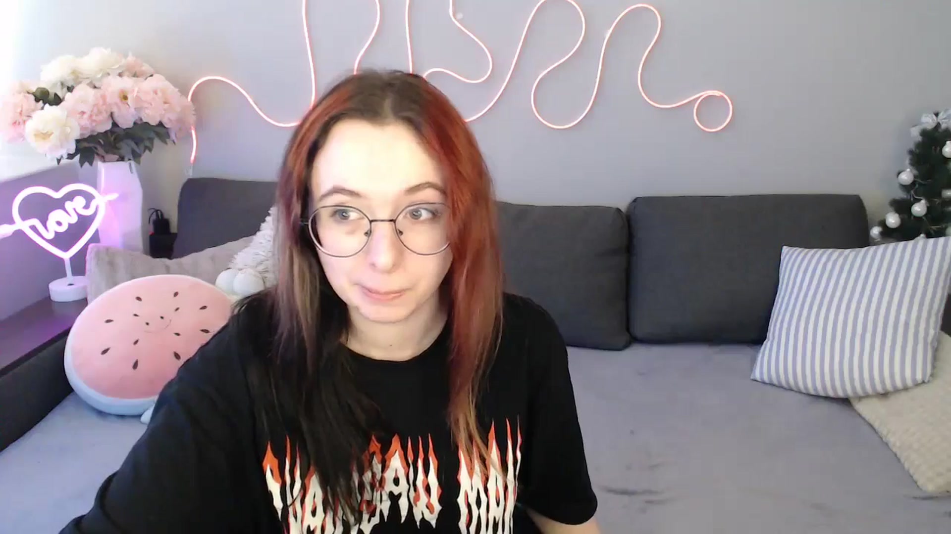 Gallery image thumbnail from Mini_Diva's myfreecams stream on, 02/01/2026, 15:03 image 3 of 20