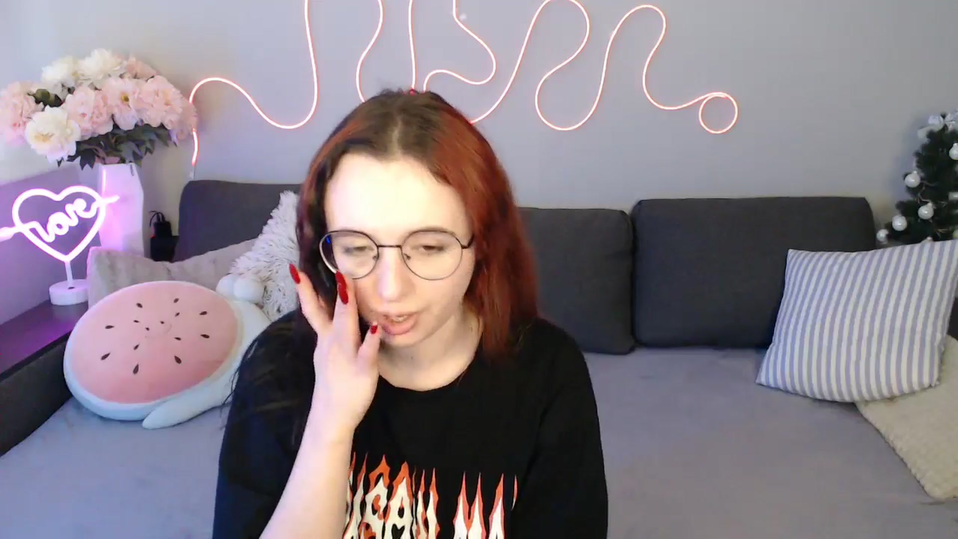 Gallery image thumbnail from Mini_Diva's myfreecams stream on, 02/01/2026, 15:03 image 9 of 20