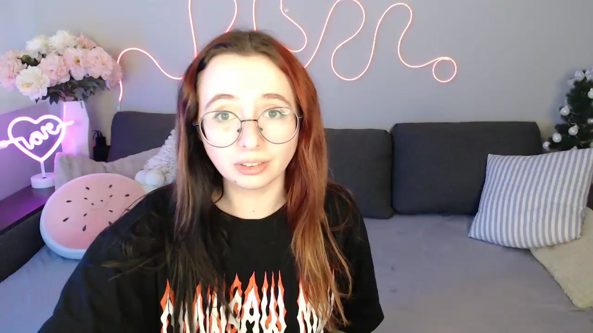 Gallery image thumbnail from Mini_Diva's myfreecams stream on, 02/01/2026, 15:03 image 15 of 20