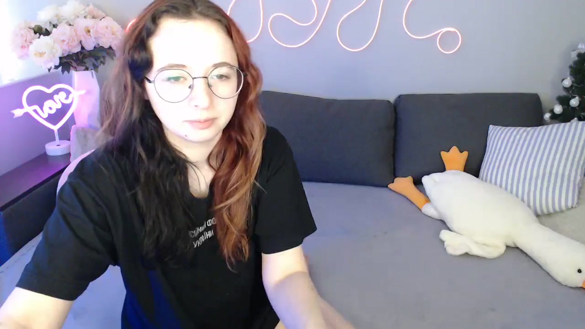 Gallery image thumbnail from Mini_Diva's myfreecams stream on, 02/16/2026, 09:48 image 20 of 20