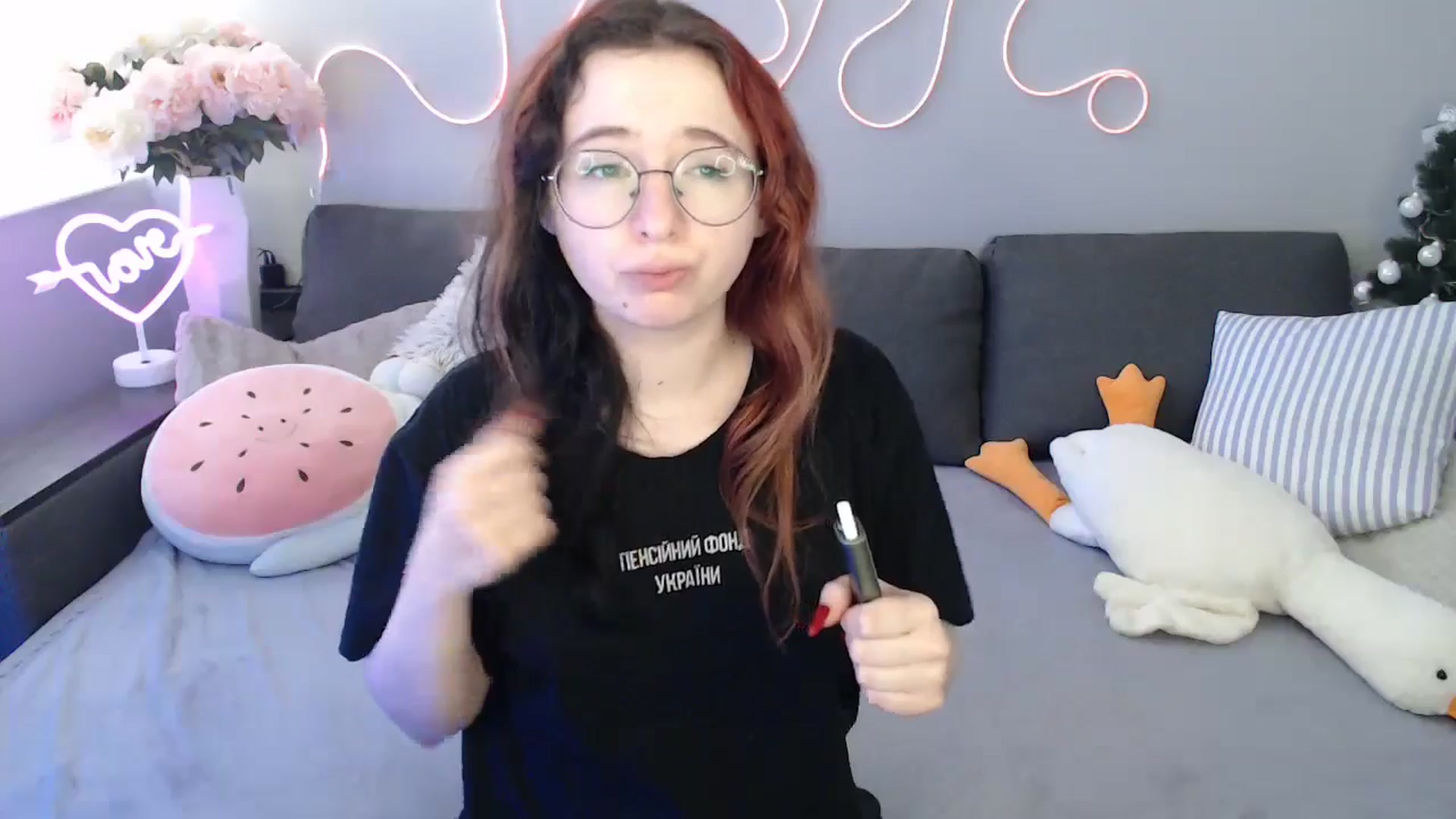 Gallery image thumbnail from Mini_Diva's myfreecams stream on, 02/16/2026, 09:48 image 5 of 20