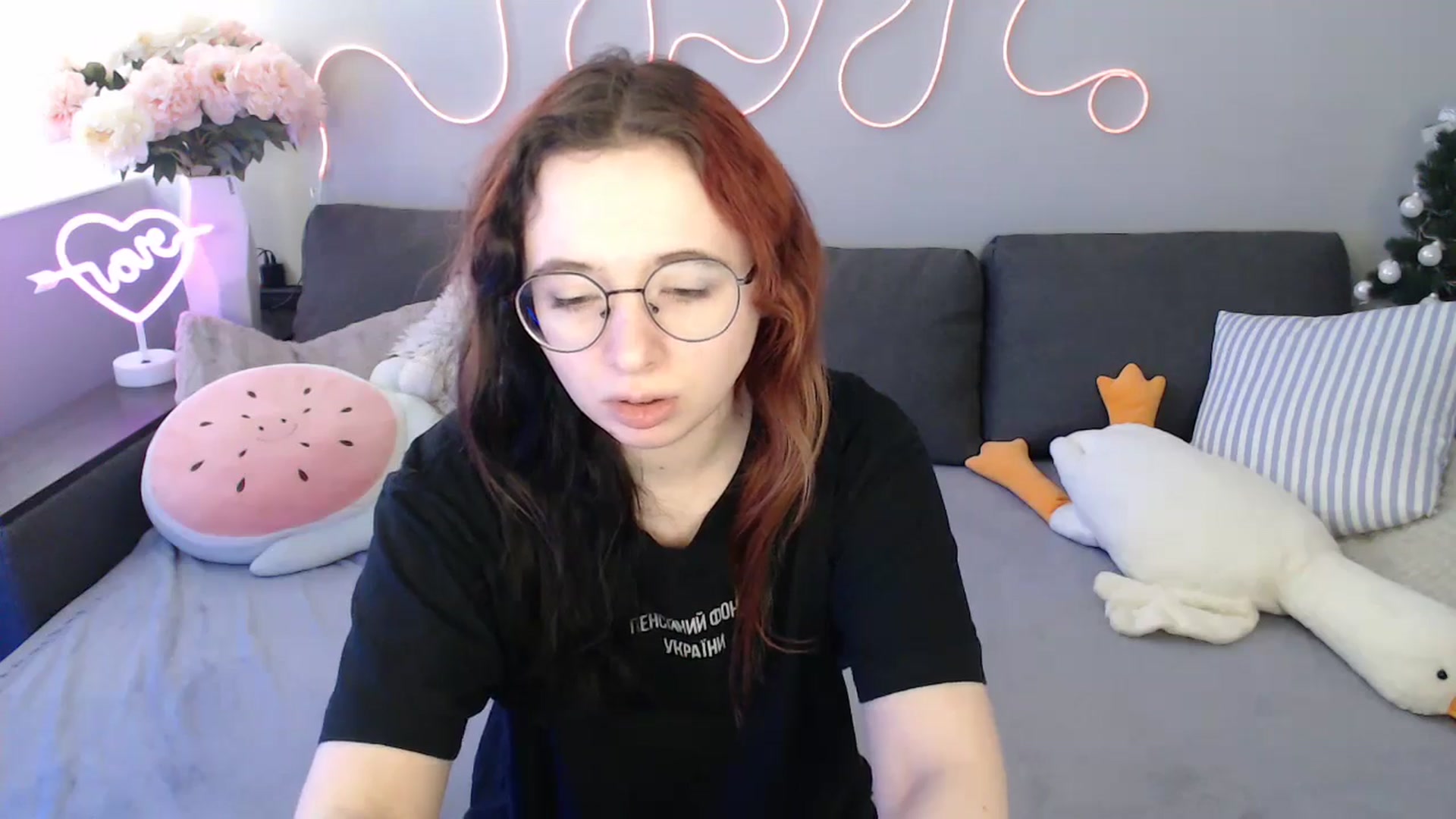 Gallery image thumbnail from Mini_Diva's myfreecams stream on, 02/16/2026, 09:48 image 4 of 20