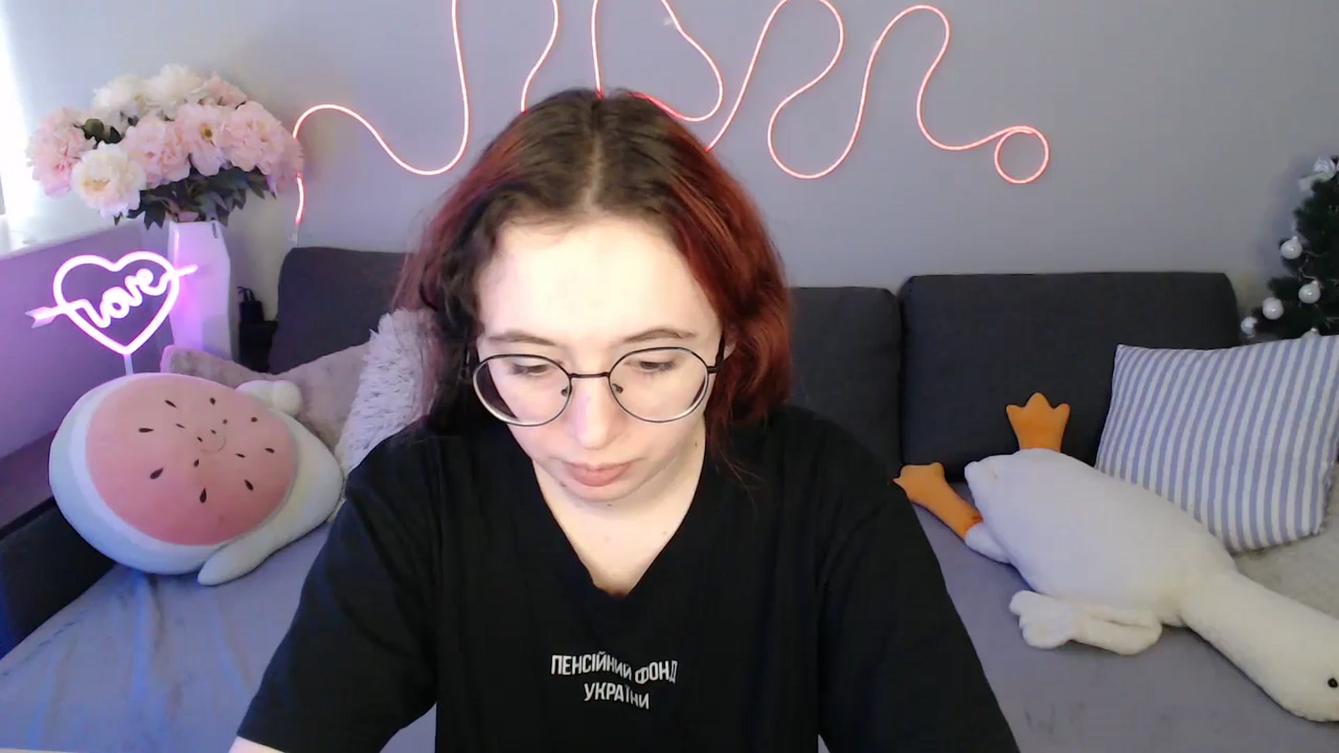 Gallery image thumbnail from Mini_Diva's myfreecams stream on, 02/16/2026, 10:34 image 5 of 20