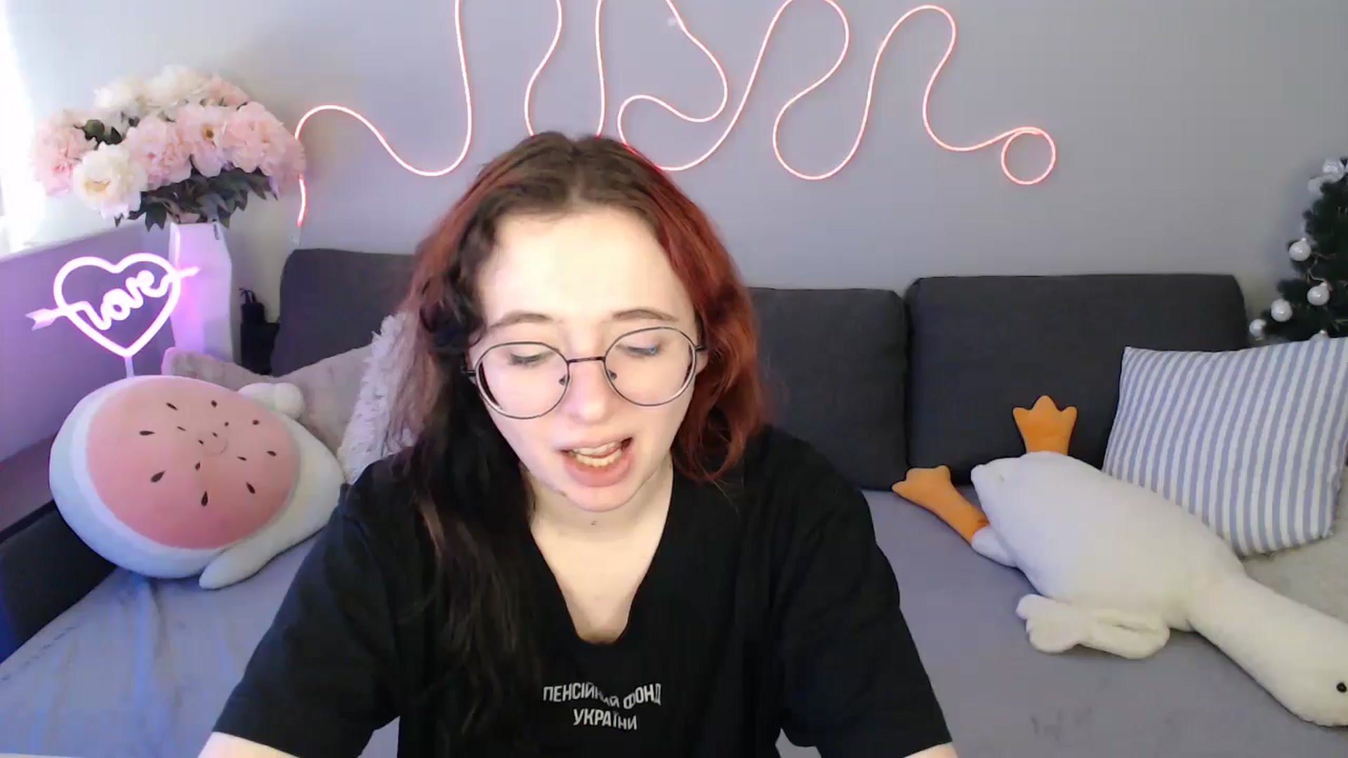 Gallery image thumbnail from Mini_Diva's myfreecams stream on, 02/16/2026, 10:34 image 11 of 20