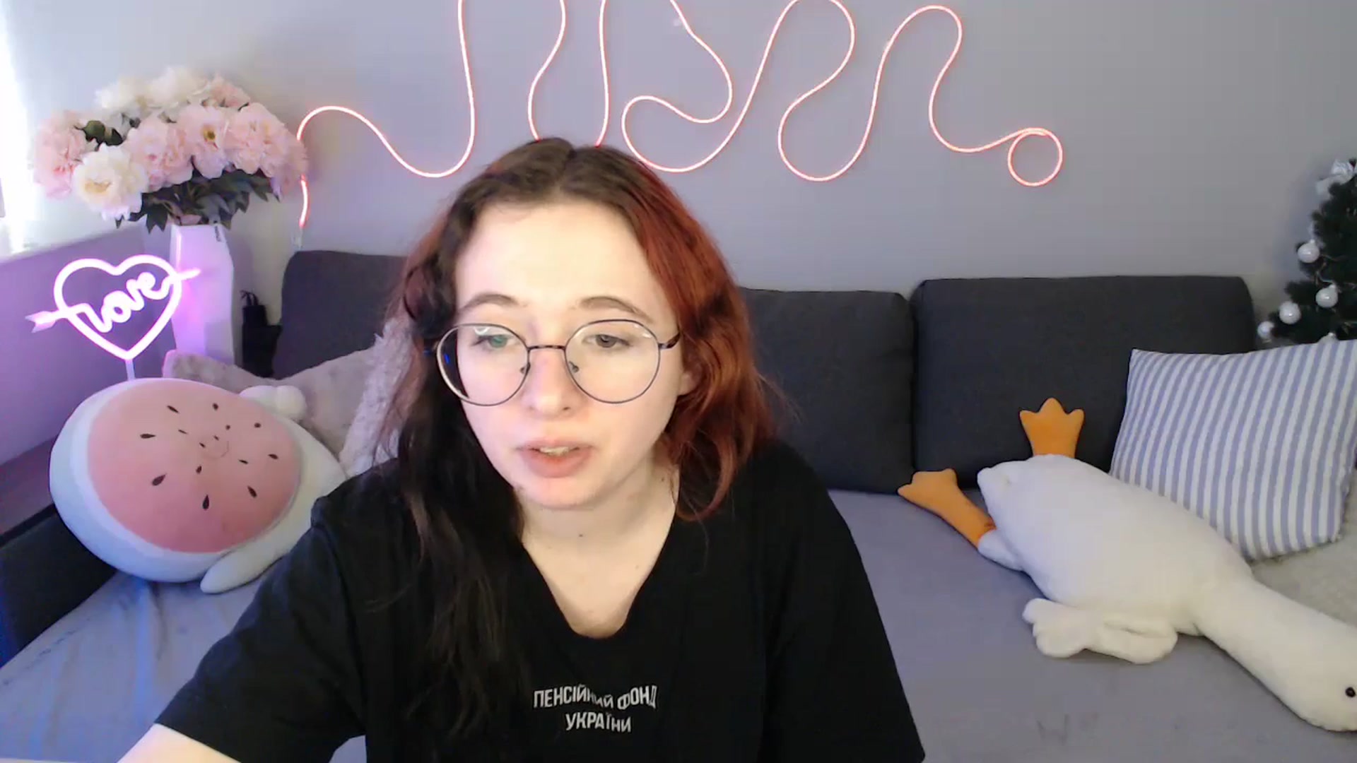 Gallery image thumbnail from Mini_Diva's myfreecams stream on, 02/16/2026, 10:34 image 18 of 20